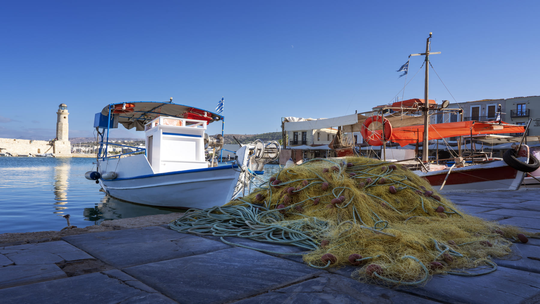 Pescado acumulado en puerto europeo por el sistema CATCH contra la pesca ilegal