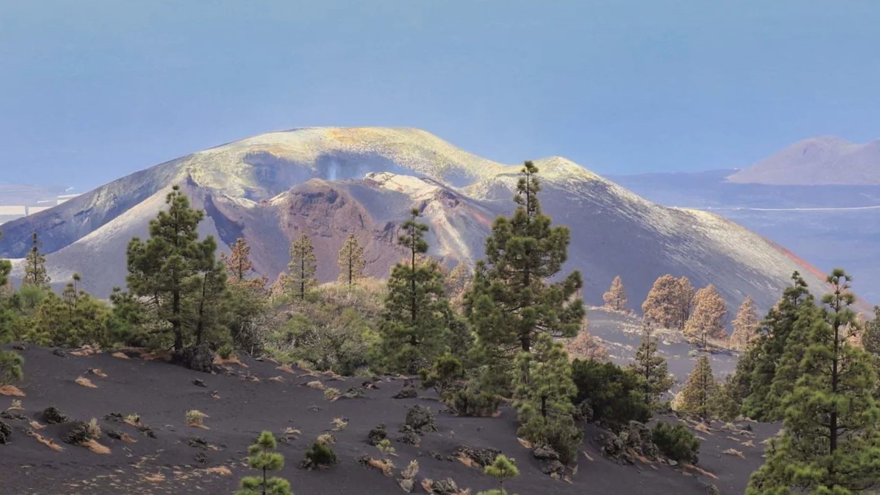 Cono volcánico del volcán Tajogaite espacio natural protegido
