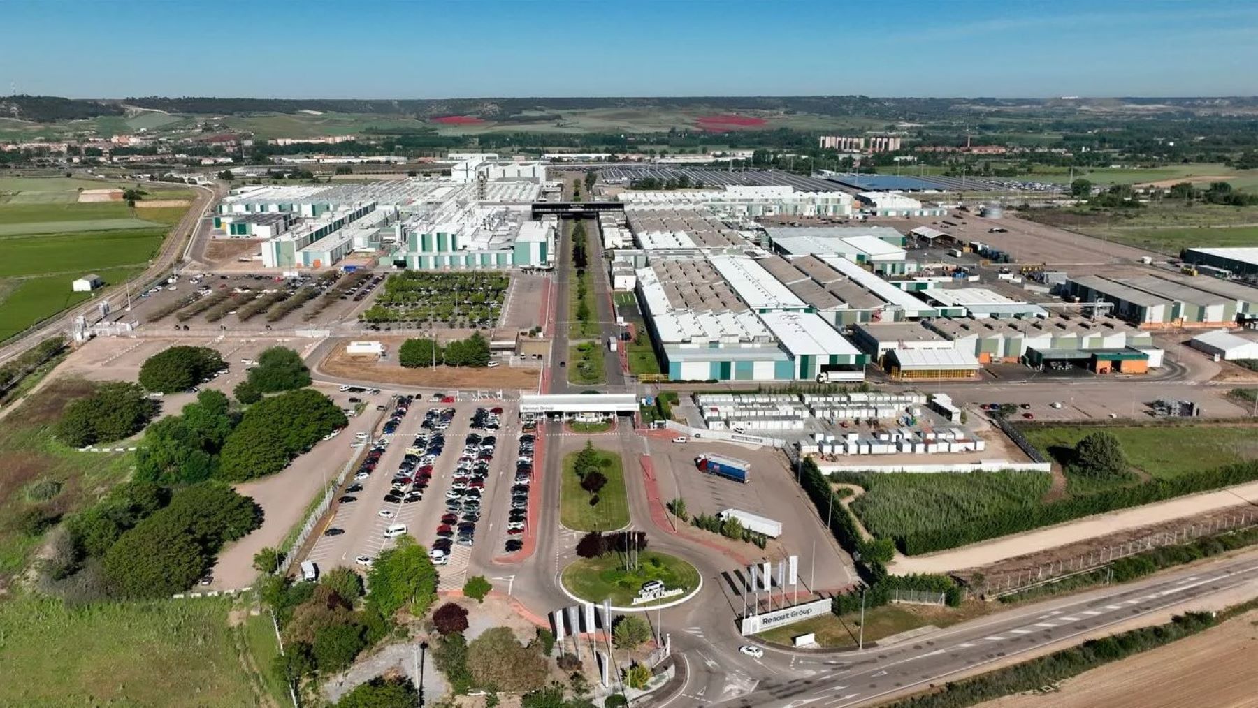 Renault podría fabricar coches eléctricos en Palencia en su planta española