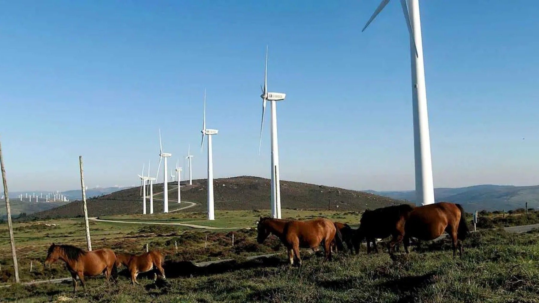 Vecindad de los Valles Pasiegos rechaza los polígonos eólicos Astillero I y II