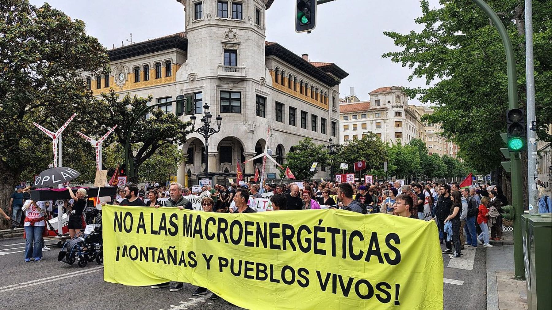 Stop Ganadería Industrial denuncia censura en proyectos de biogás en Castilla-La Mancha con documentos tapados