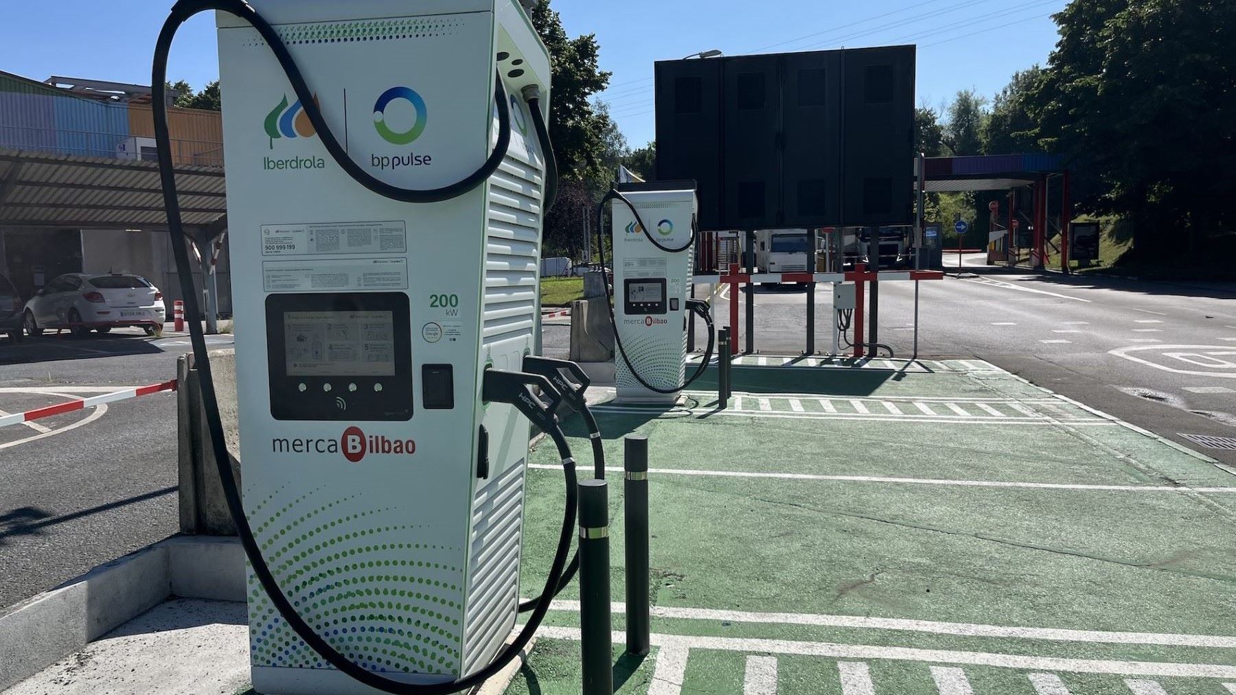 Iberdrola | bp pulse duplica su red de recarga ultrarrápida en España y Portugal con más de 2.100 puntos