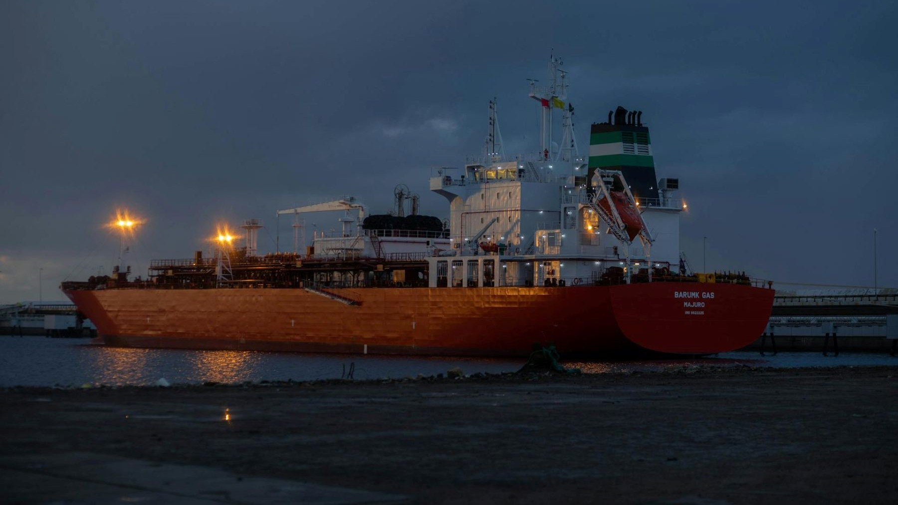 Greenpeace alerta del riesgo de vertidos de la flota fantasma rusa en el mar Báltico
