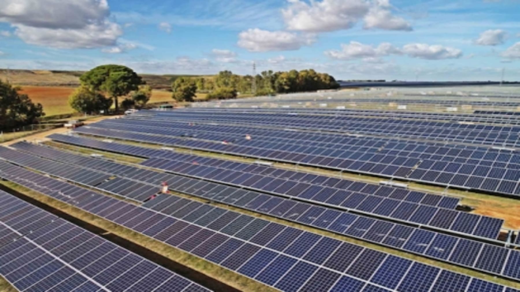 Fotovoltaica española impulsa soberanía energética con récord de potencia instalada y generación eléctrica