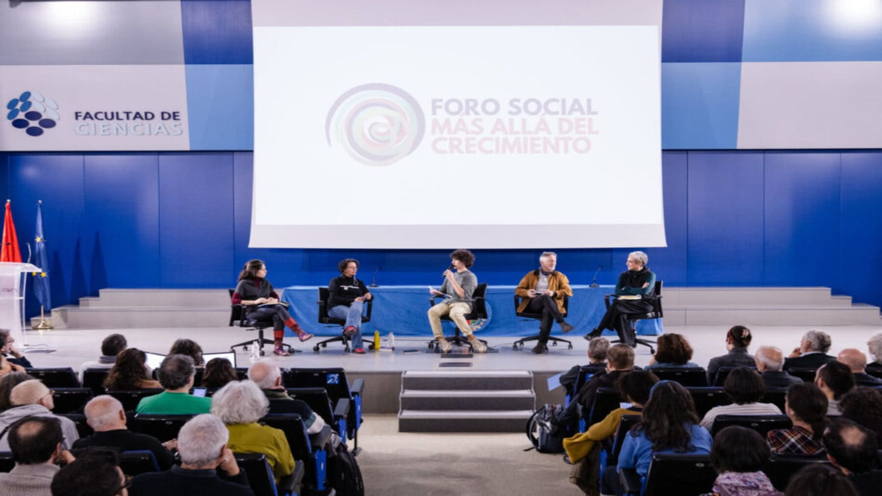 Foro Social Más Allá del Crecimiento impulsa una transición ecosocial justa con más de 700 personas en la Universidad Autónoma