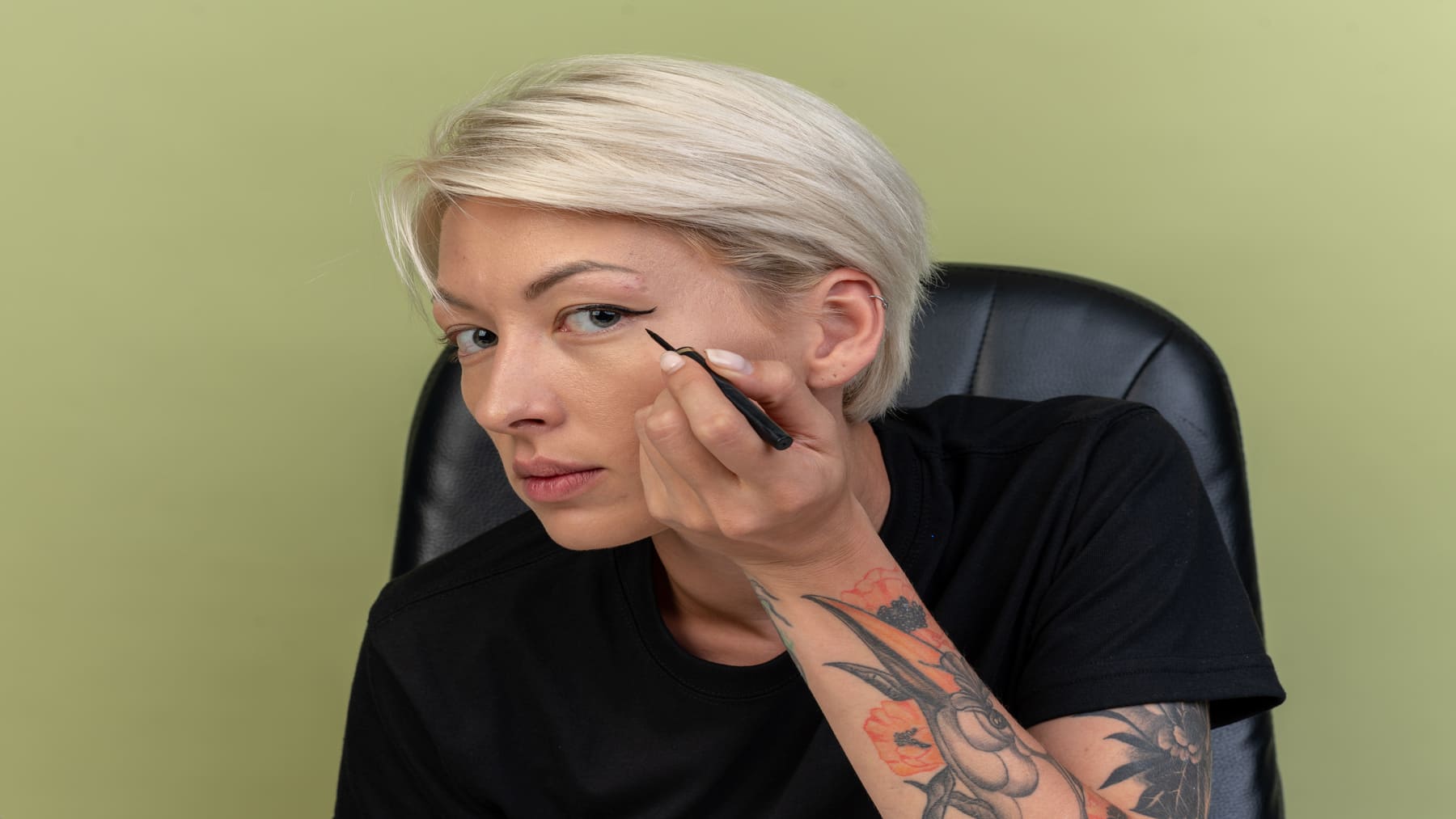 Cosméticos con químicos eternos sancionados en Canadá