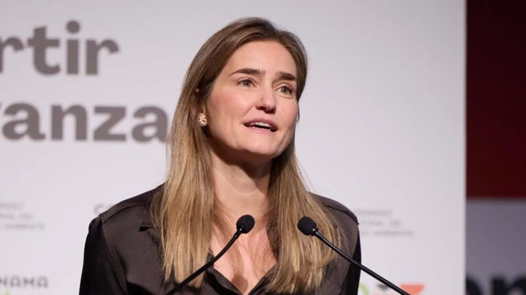 Sara Aagesen interviene sobre transición energética en España en la cumbre de la AIE en París