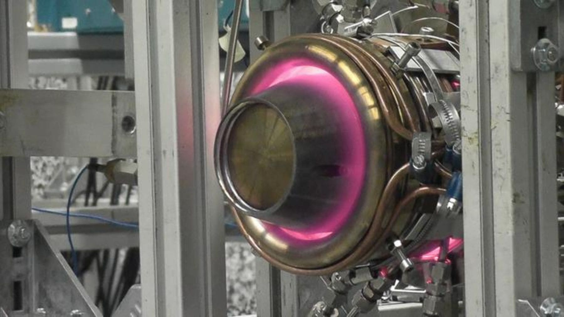 Turbina experimental de hidrógeno sin compresor del KIT funcionando durante 303 segundos y batiendo el récord de la NASA.