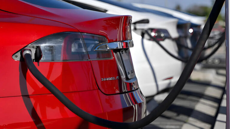 Vehículo eléctrico en España afectado por la inestabilidad regulatoria
