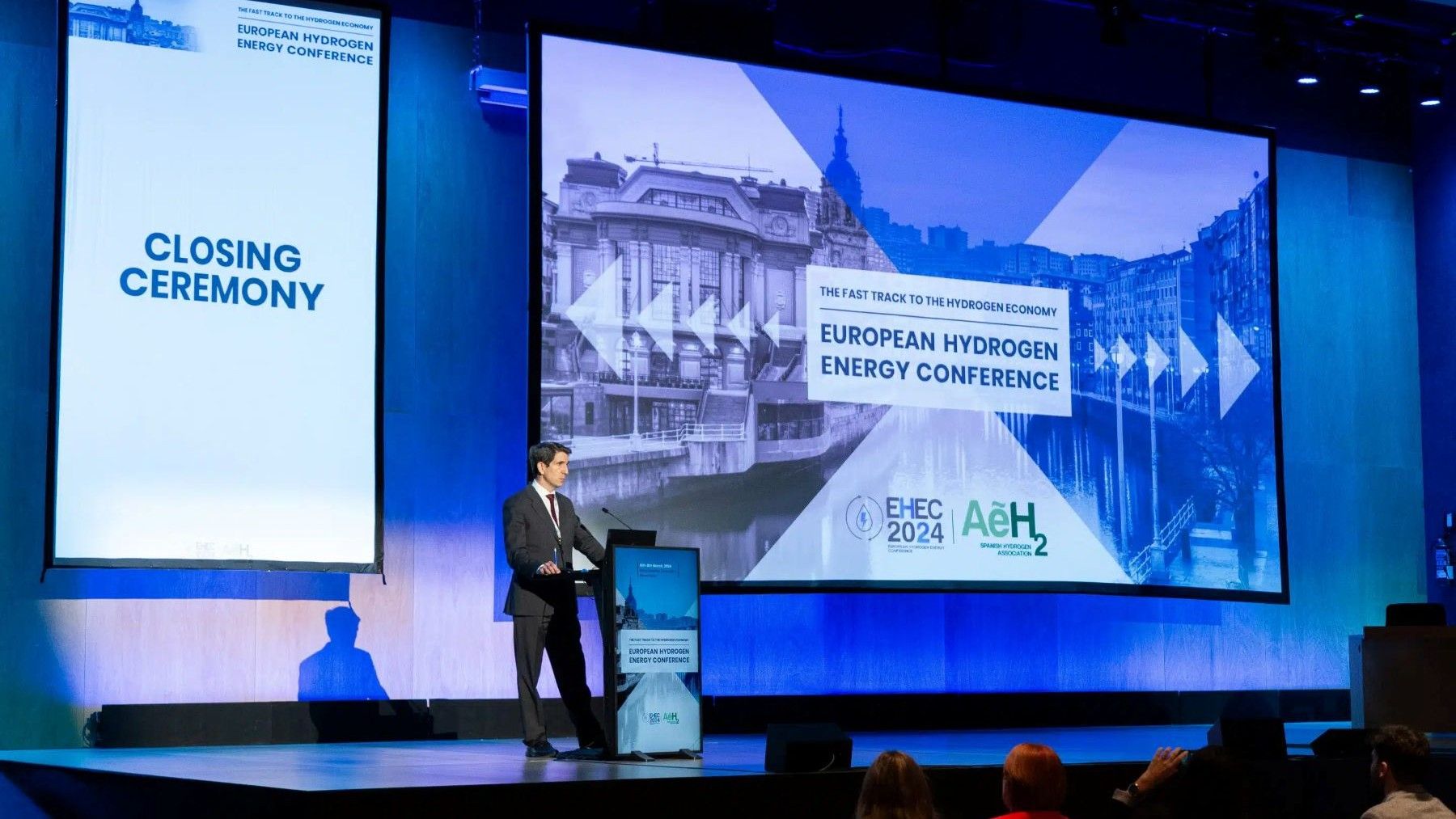 España impulsa acuerdos internacionales para acelerar el hidrógeno sostenible en congreso