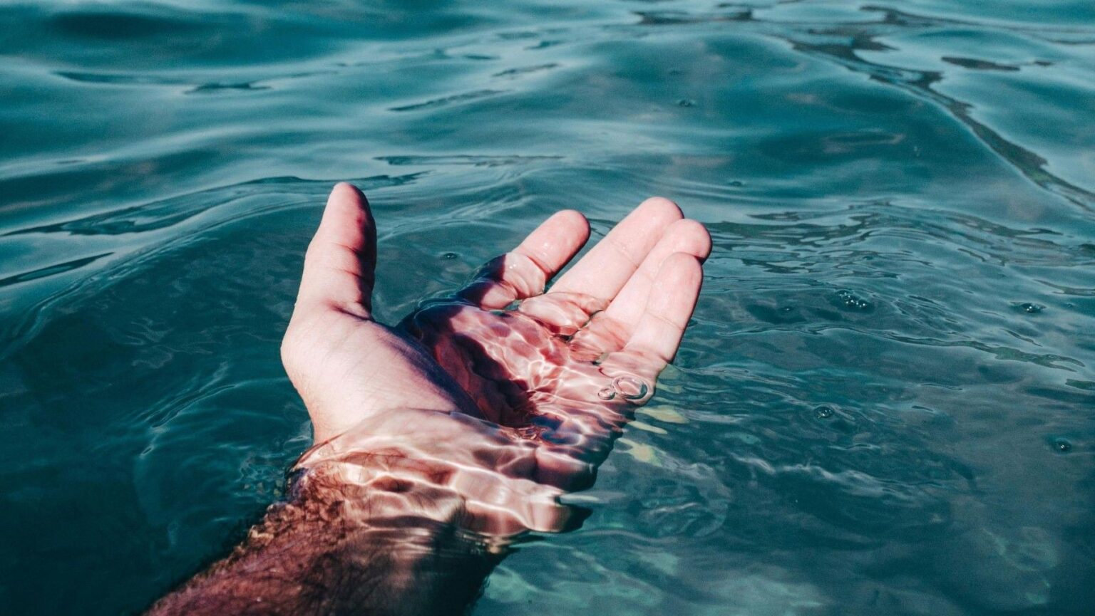 Día Mundial del Agua 2026 y Global Omnium impulsan el liderazgo femenino en la gestión del agua