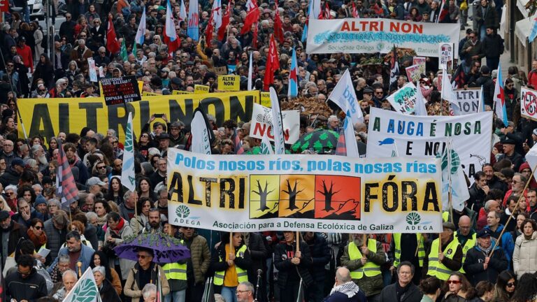 Adega pide la dimisión de la conselleira de Medio Ambiente por políticas ambientales en Galicia