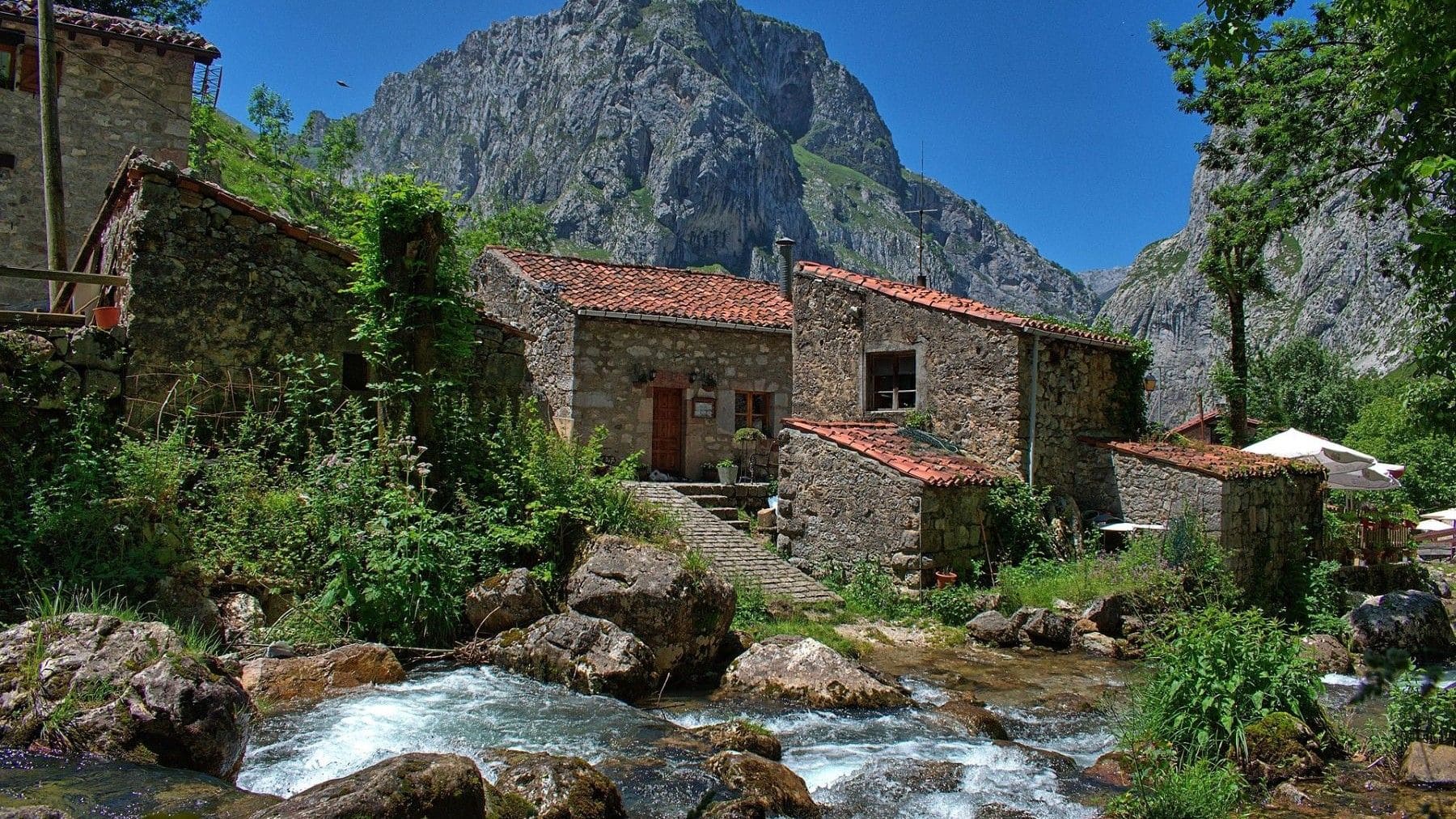 Expertos alertan del deterioro de los ríos por presas y cambio climático