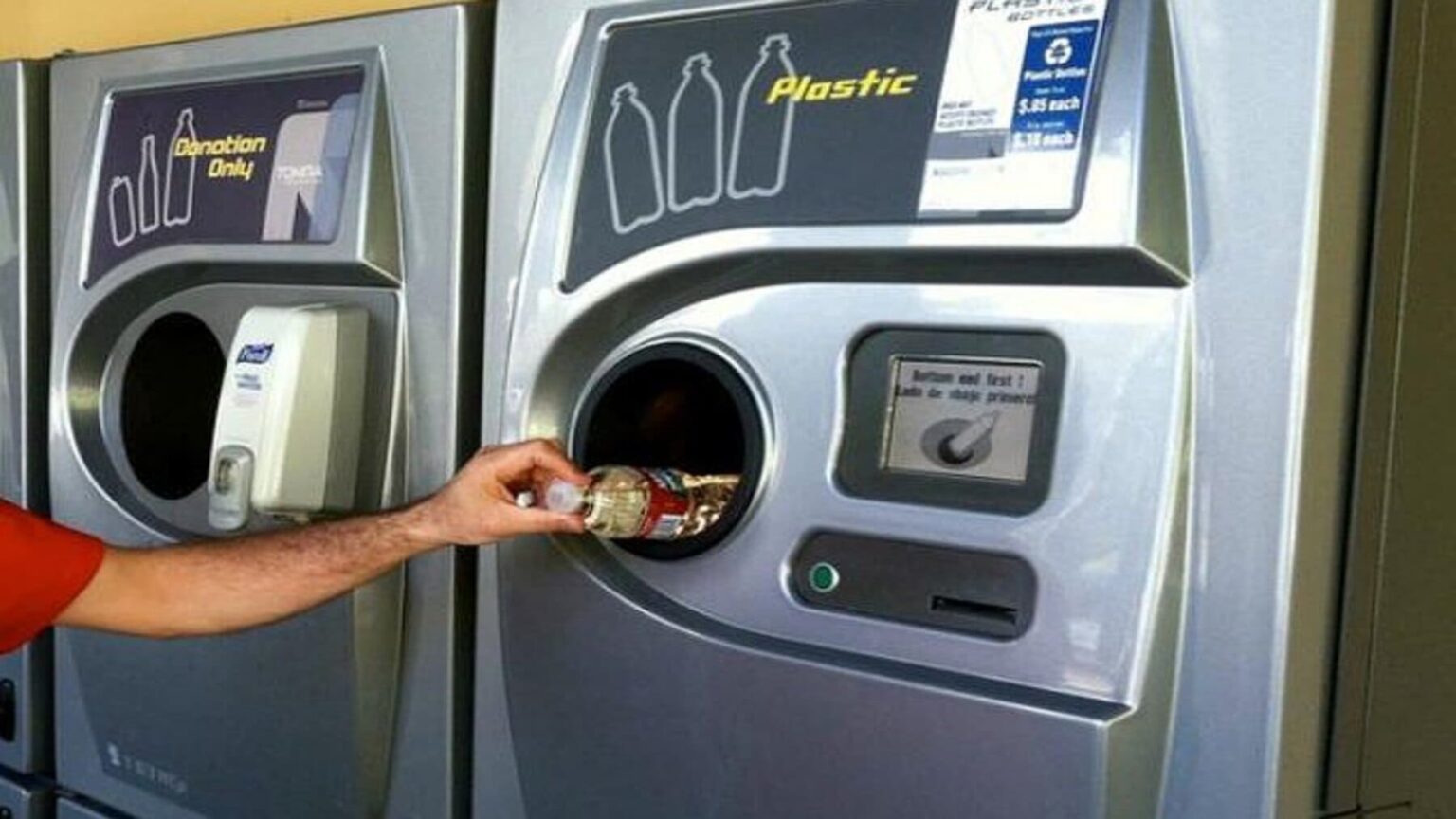 España prepara sistema SDDR de reciclaje de envases más grande de Europa con devolución de botellas