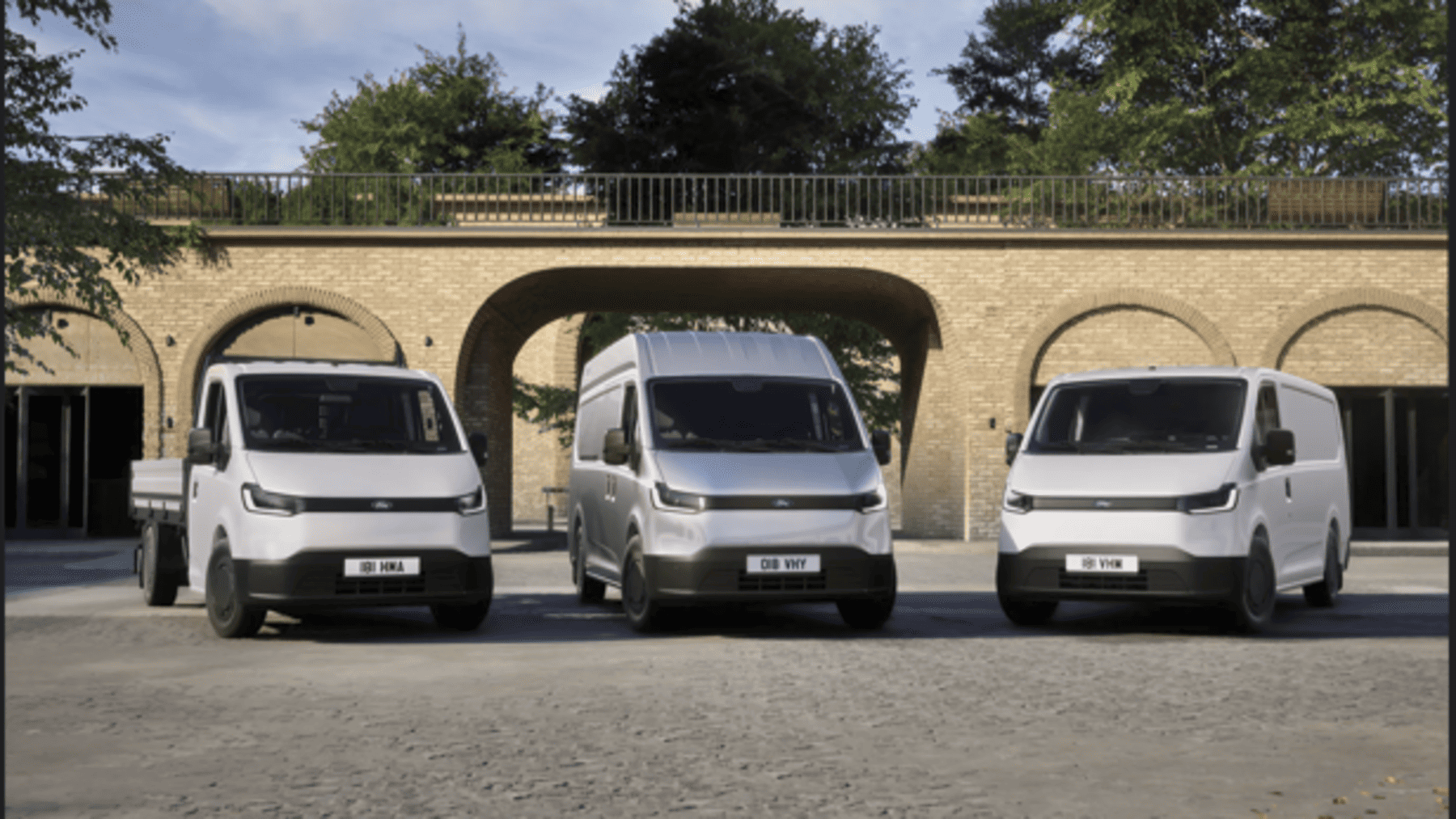 Ford lanza la nueva furgoneta eléctrica Transit City para reparto urbano