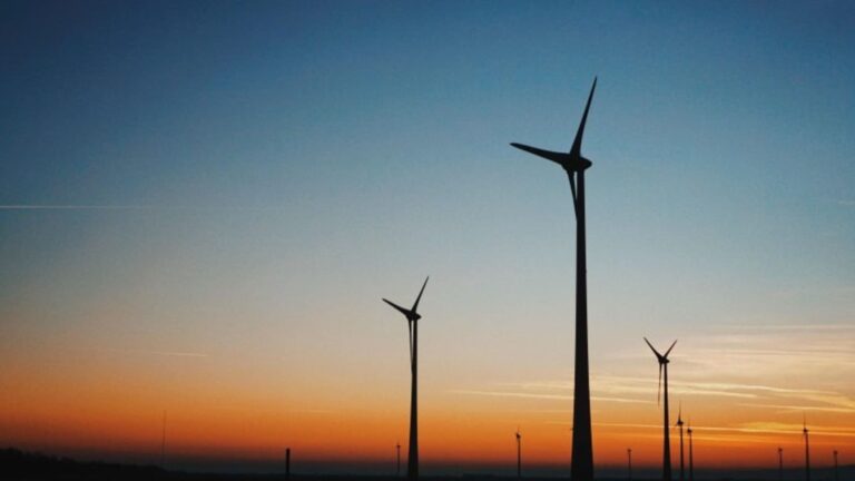 Europa instala 19 GW de energía eólica en 2025