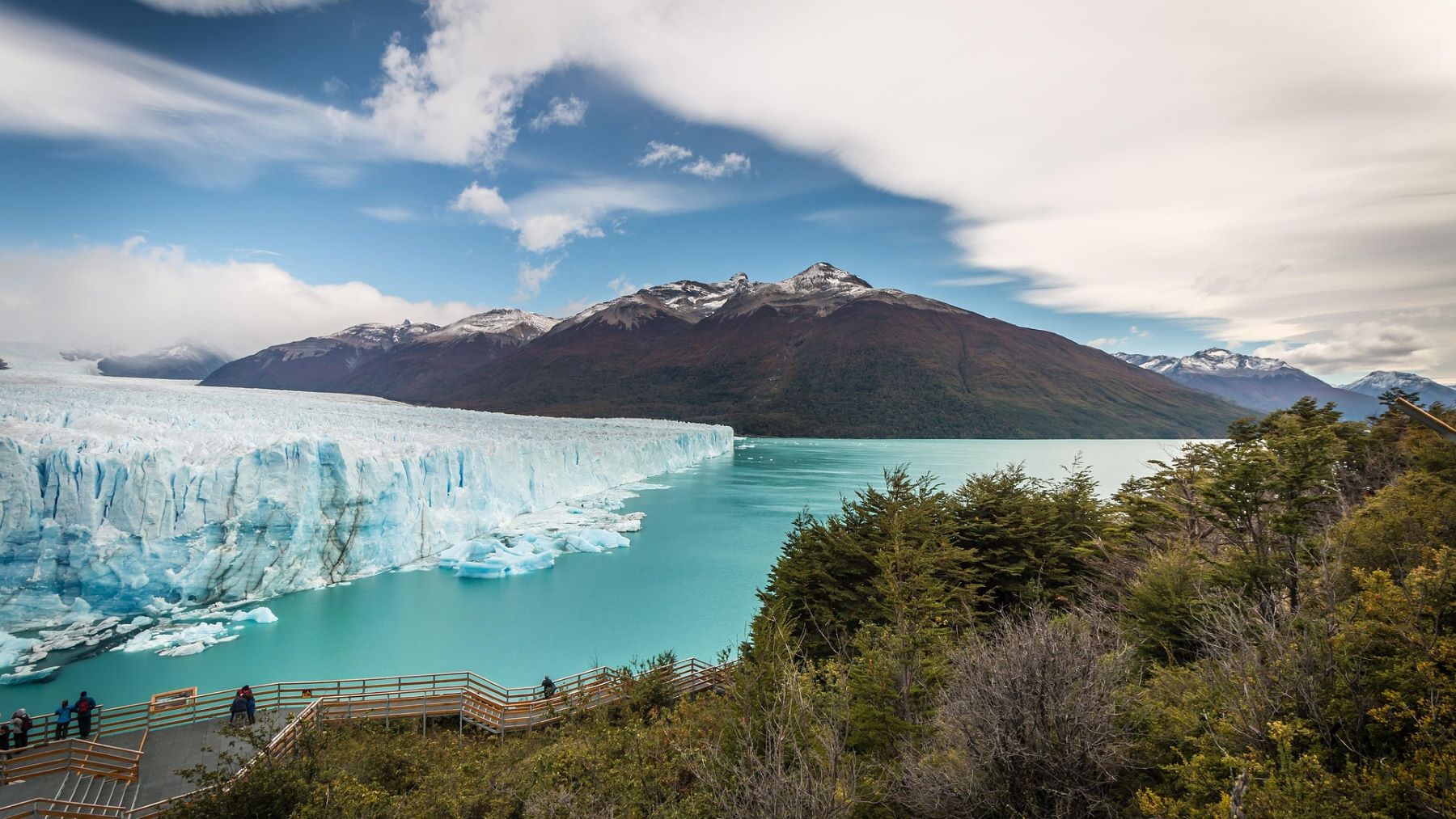 Un juez frena la reforma de la ley de glaciares de Milei en Argentina por riesgo ambiental