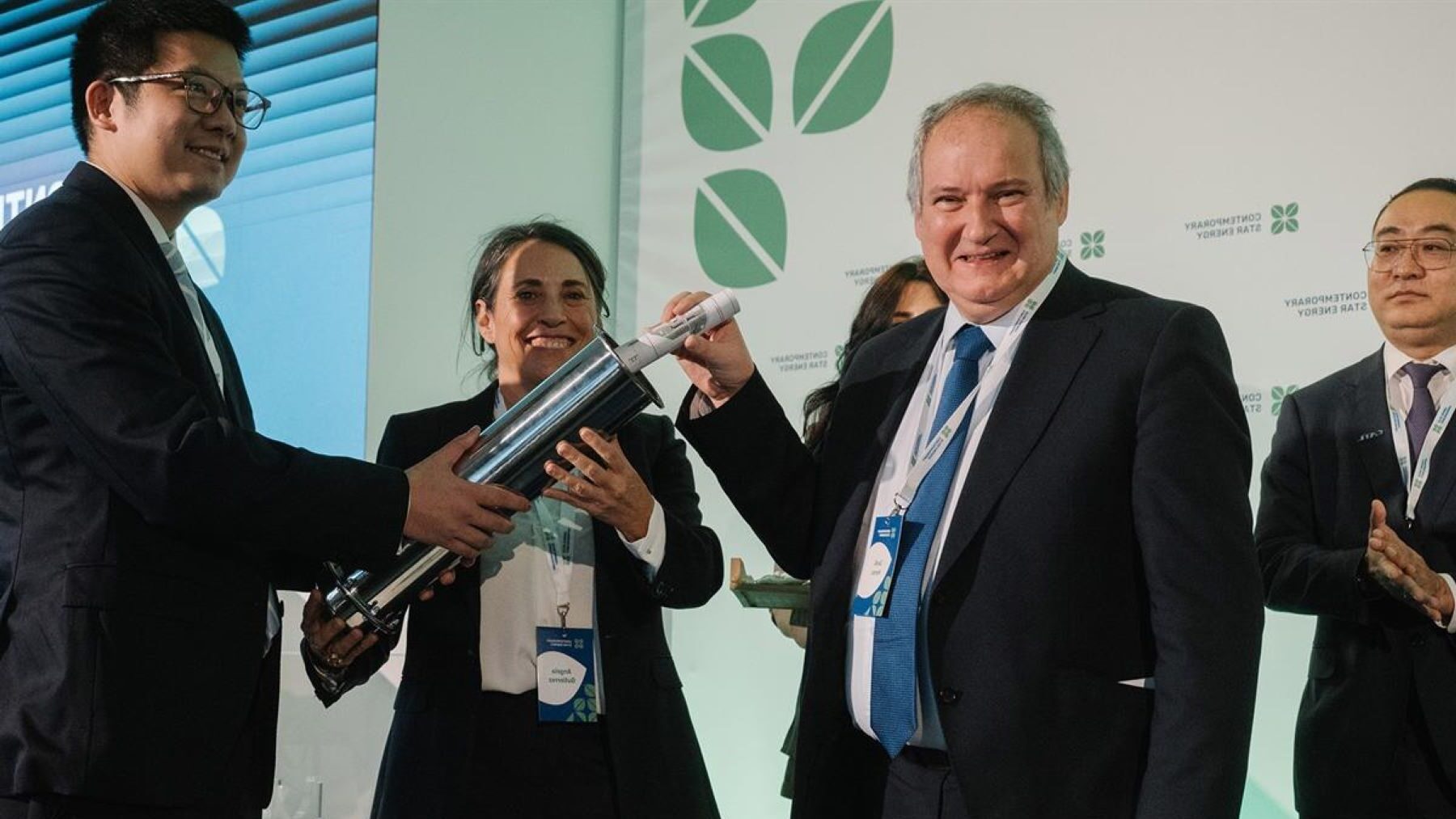 Hereu advierte que frenar renovables en Aragón pone en riesgo la gigafactoría de Stellantis