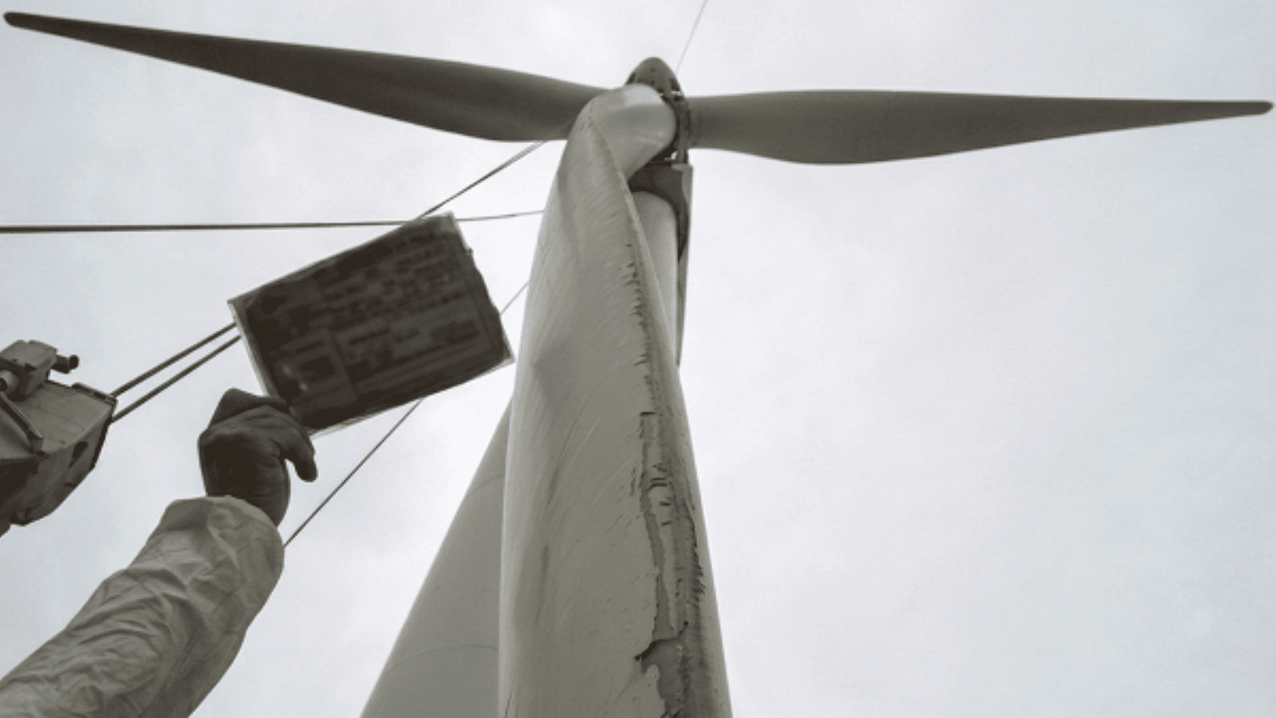 Nuevos materiales biobasados mejoran la resistencia de las palas eólicas