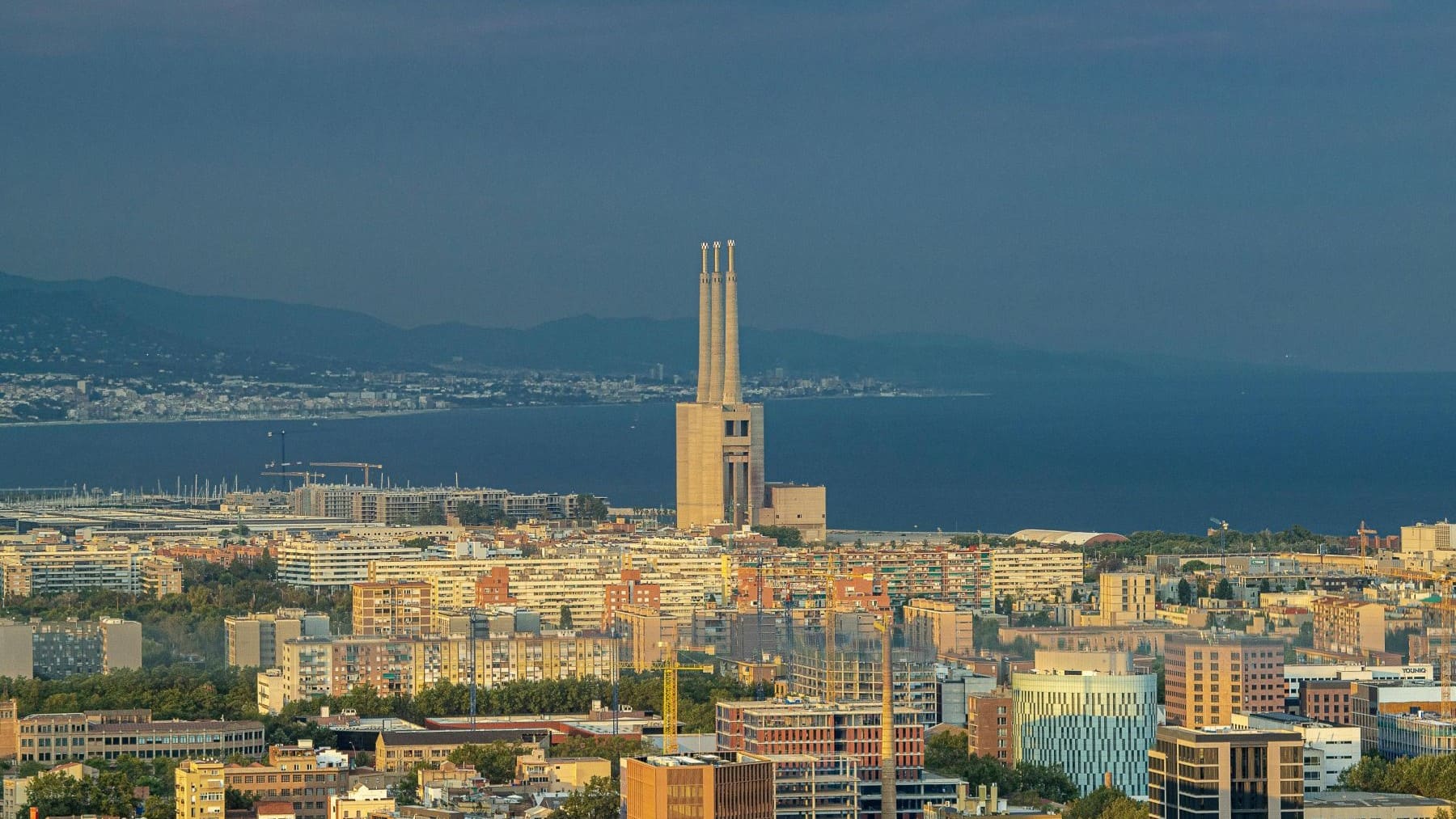 reducción de emisiones industriales en Cataluña en los últimos 20 años