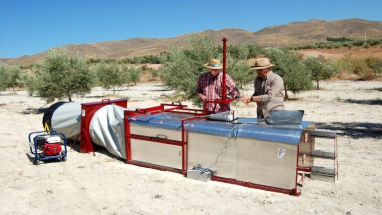 túneles de viento portátiles para frenar la erosión del suelo agrícola