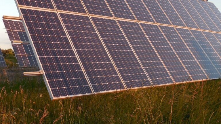 Proyecto solar con baterías en Zaragoza