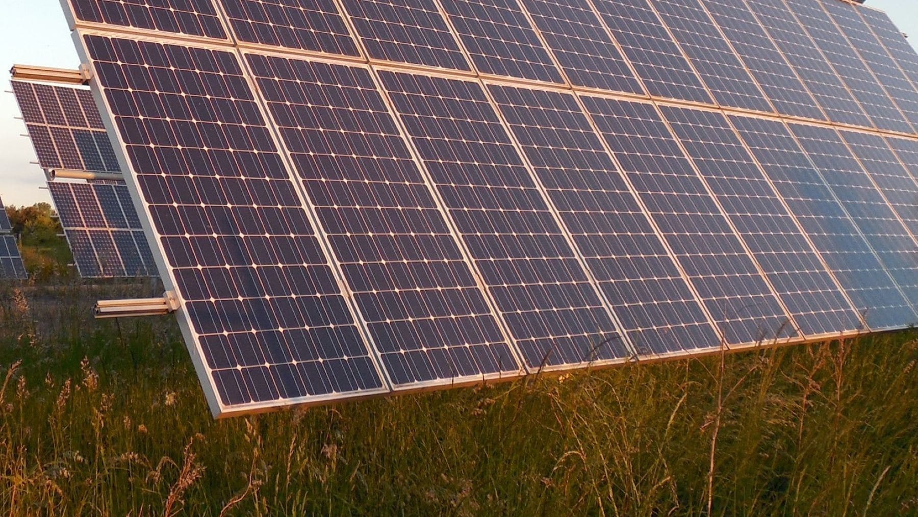 Proyecto solar con baterías en Zaragoza