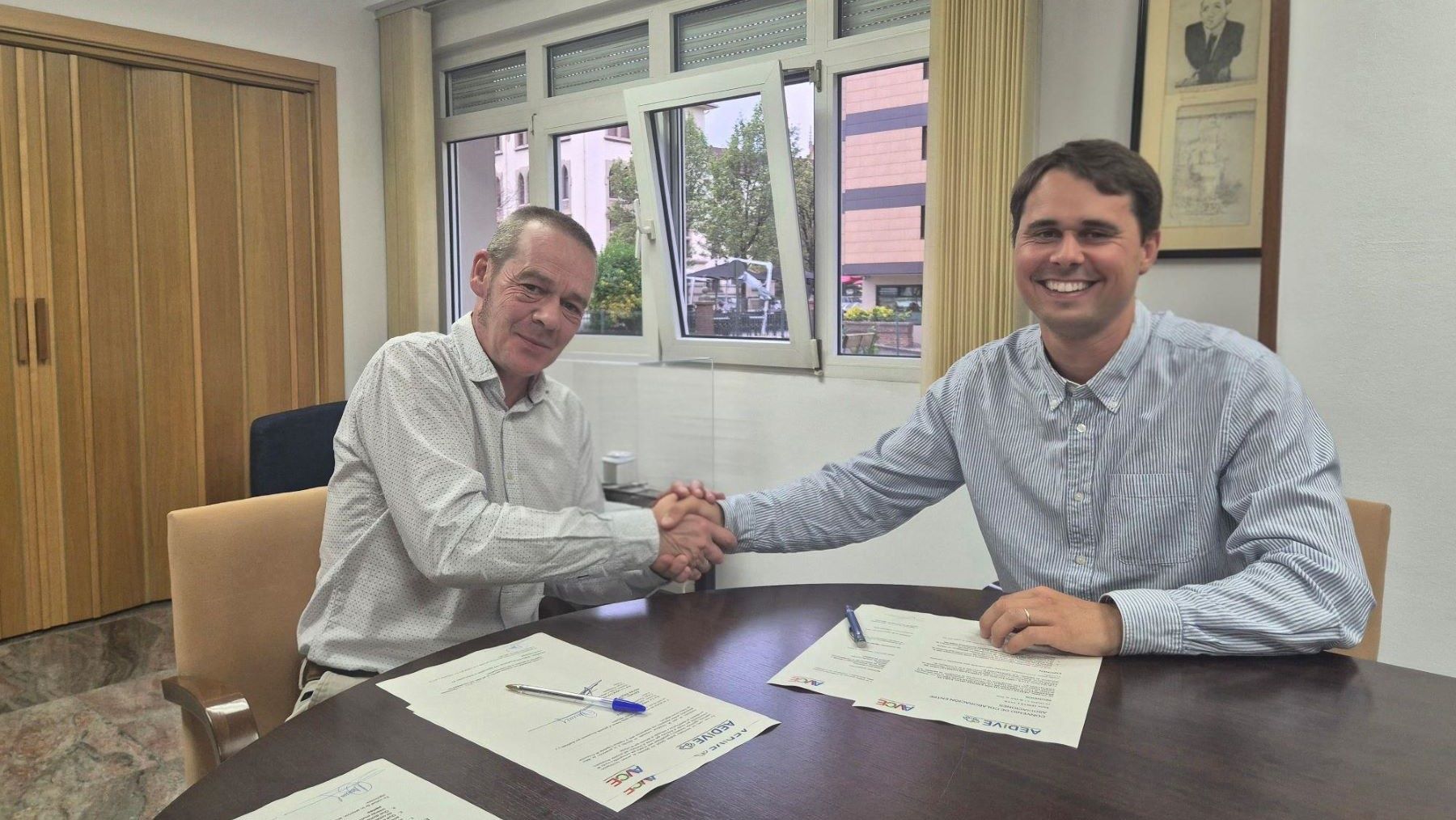 la movilidad eléctrica compartida en España se impulsa con un nuevo acuerdo