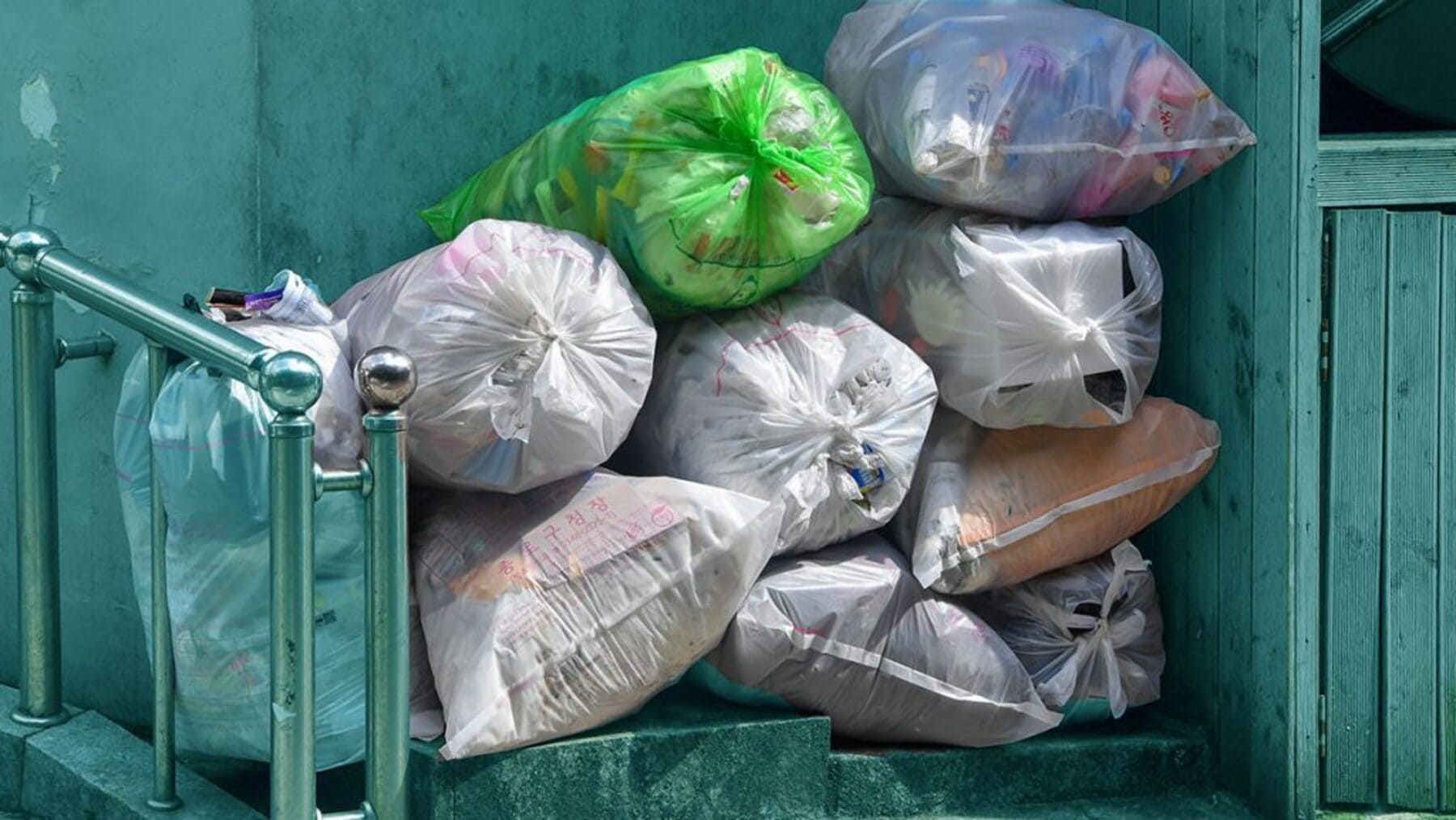punto limpio móvil en La Rioja para mejorar el reciclaje de residuos camión reciclaje