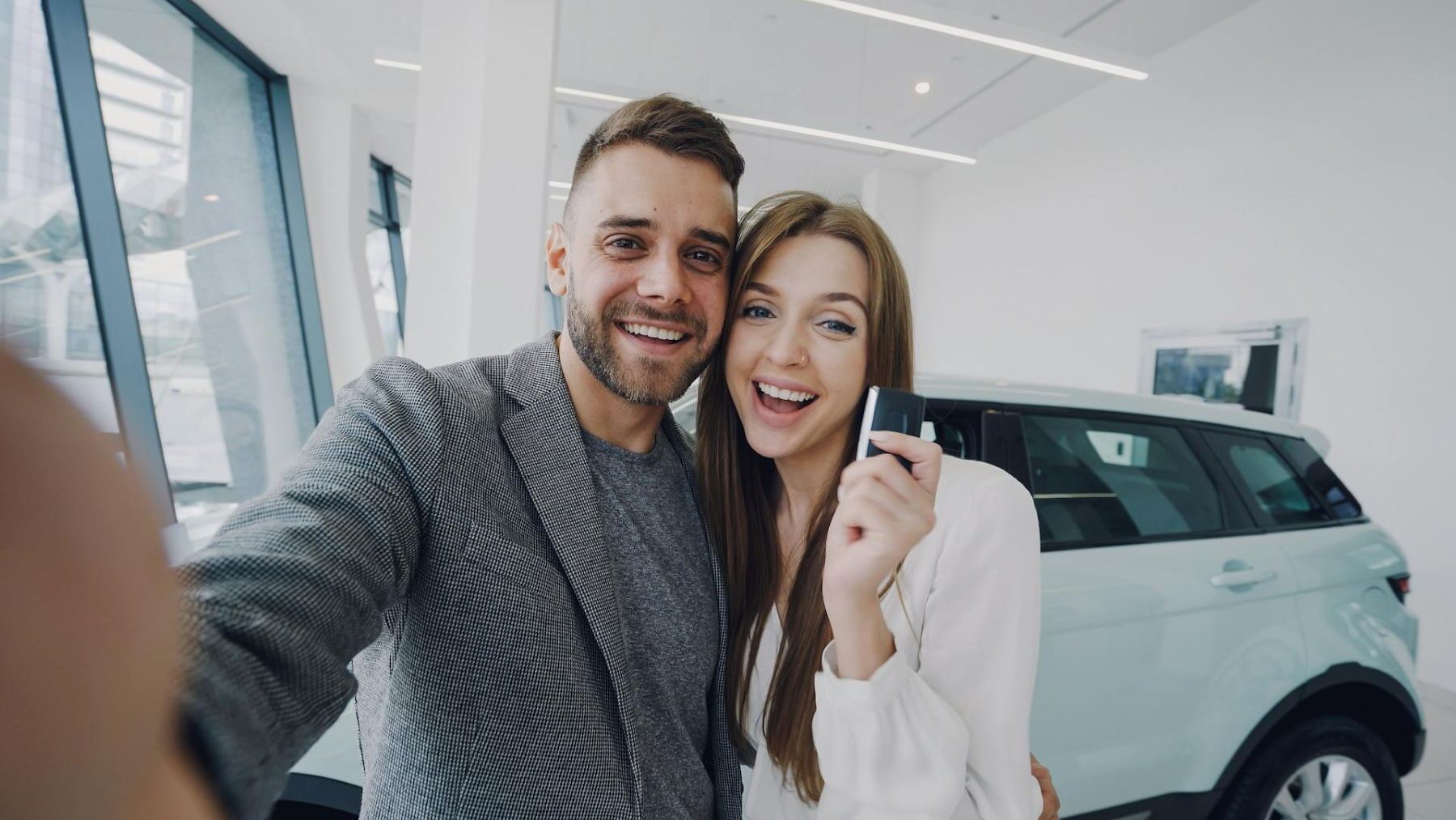 matriculaciones de vehículos eléctricos en España abril 2026 coches