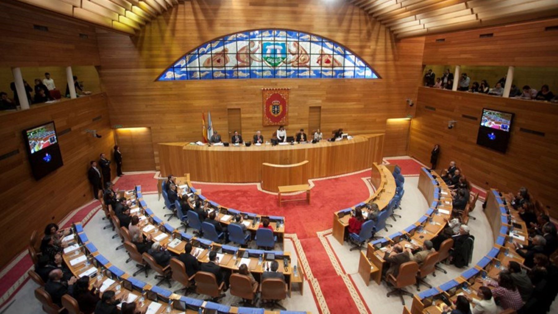 Xunta de Galicia y oposición se 'enzarzan' a cuenta de las energías renovables
