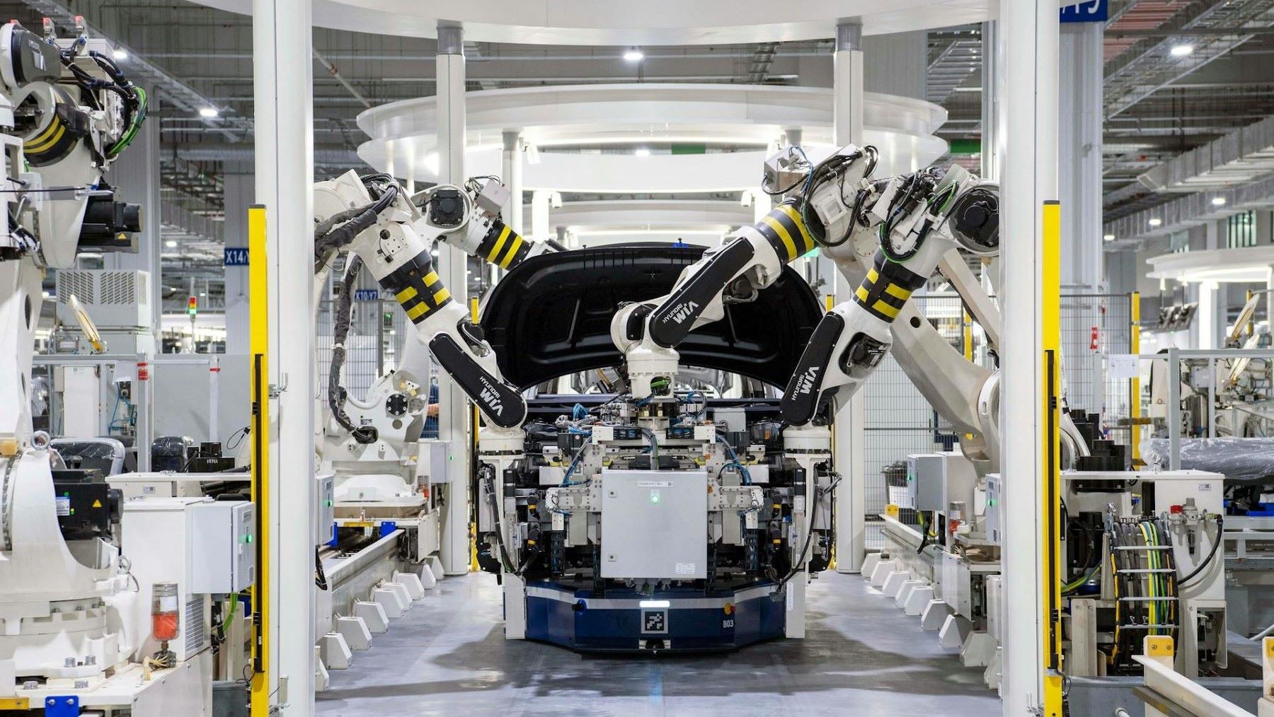 La planta de Stellantis en Madrid evita el cierre con un coche eléctrico de Leapmotor