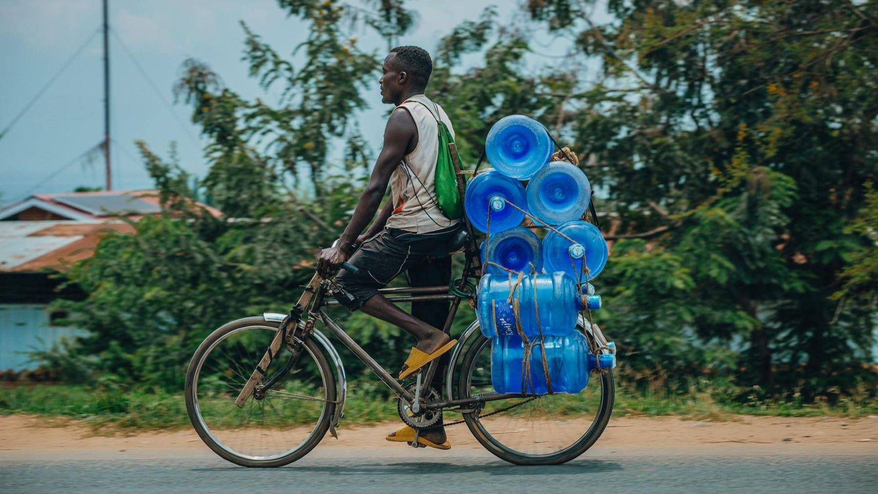 África impulsará la movilidad sostenible con un plan histórico continental