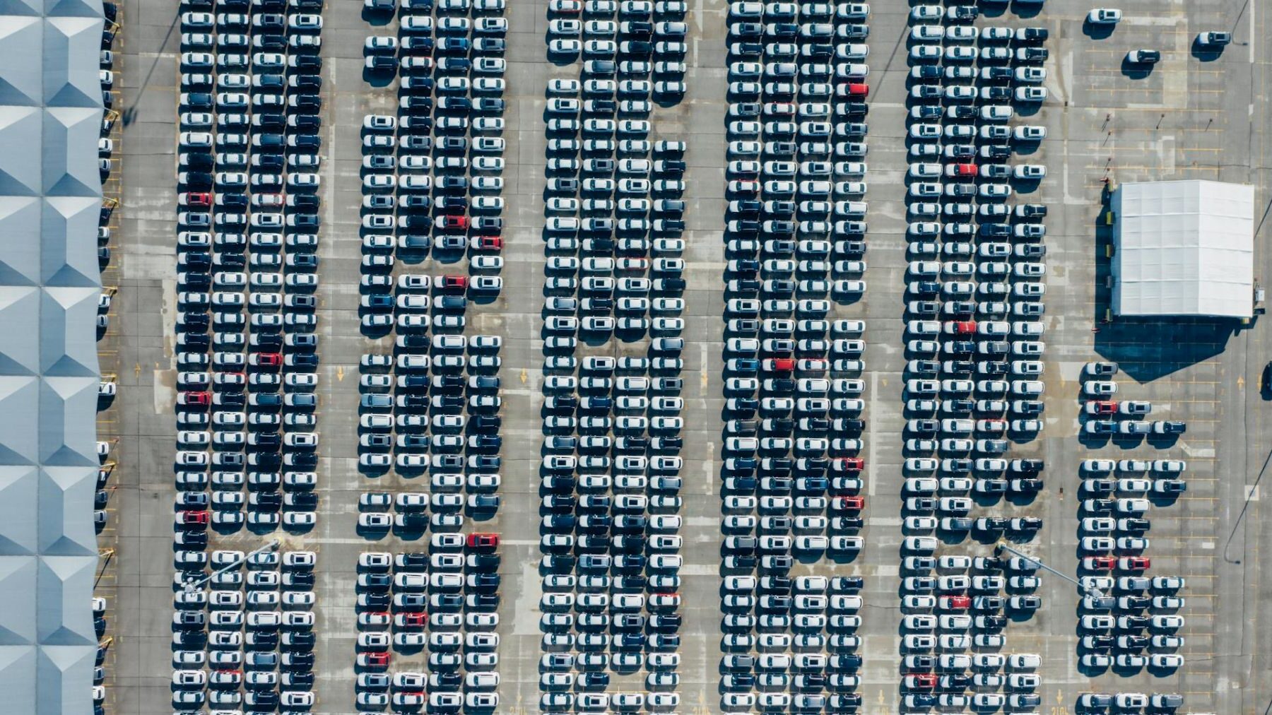 Europa impulsa la producción de coche eléctrico frente al avance chino