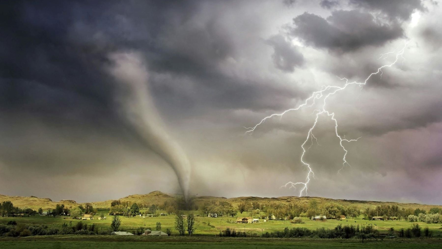 cambio climático y fenómenos extremos provocando tormentas severas