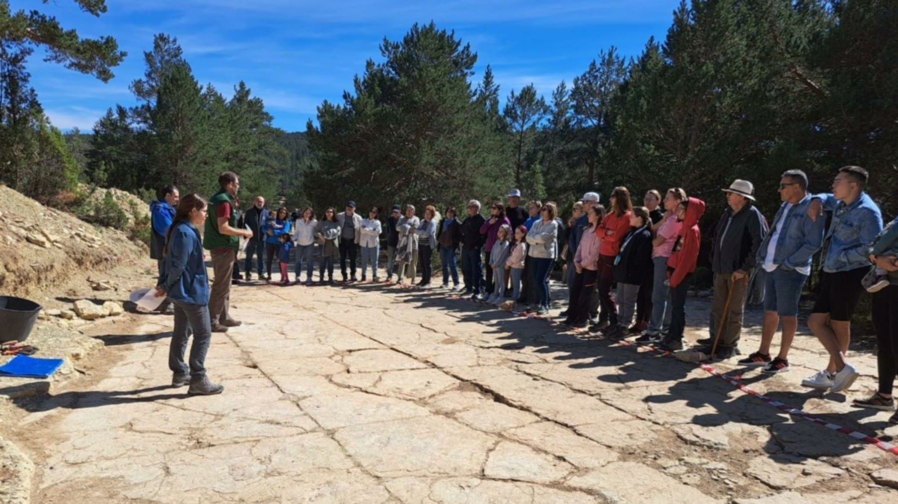 yacimiento de huellas de dinosaurio Mas de Pérez con icnitas fósiles de terópodos en Teruel