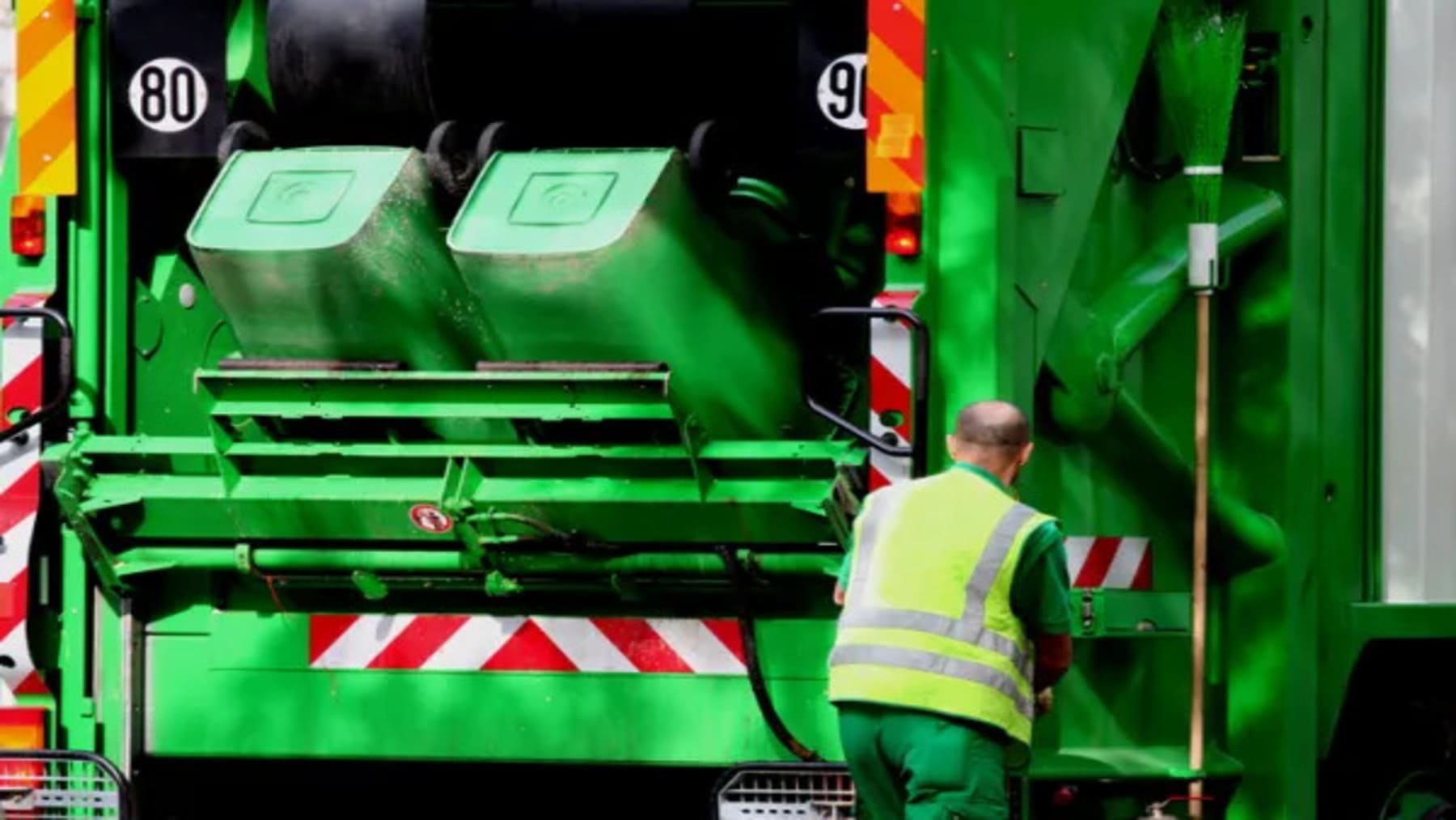 gestión de residuos en Asturias con reciclaje y tratamiento ambiental