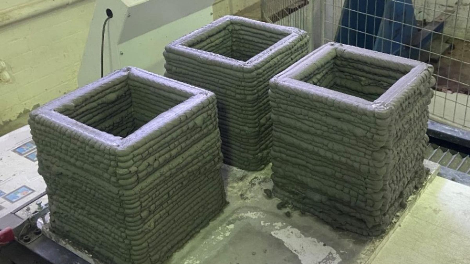 Estructuras de hormigón impresas en 3D con refuerzos plásticos PLA como alternativa al acero en construcción