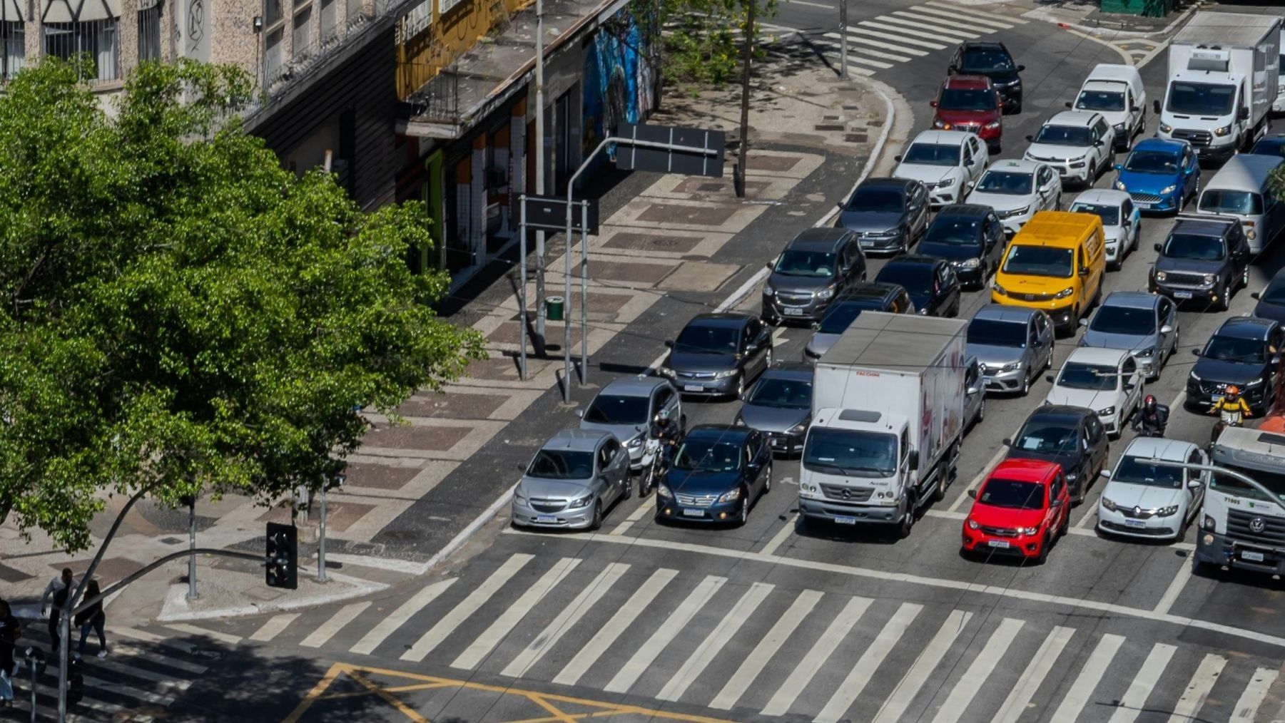 Vehículos relacionados con que las matriculaciones de coches eléctricos de batería nuevos alcanzaron una cuota de mercado en Europa del 21%