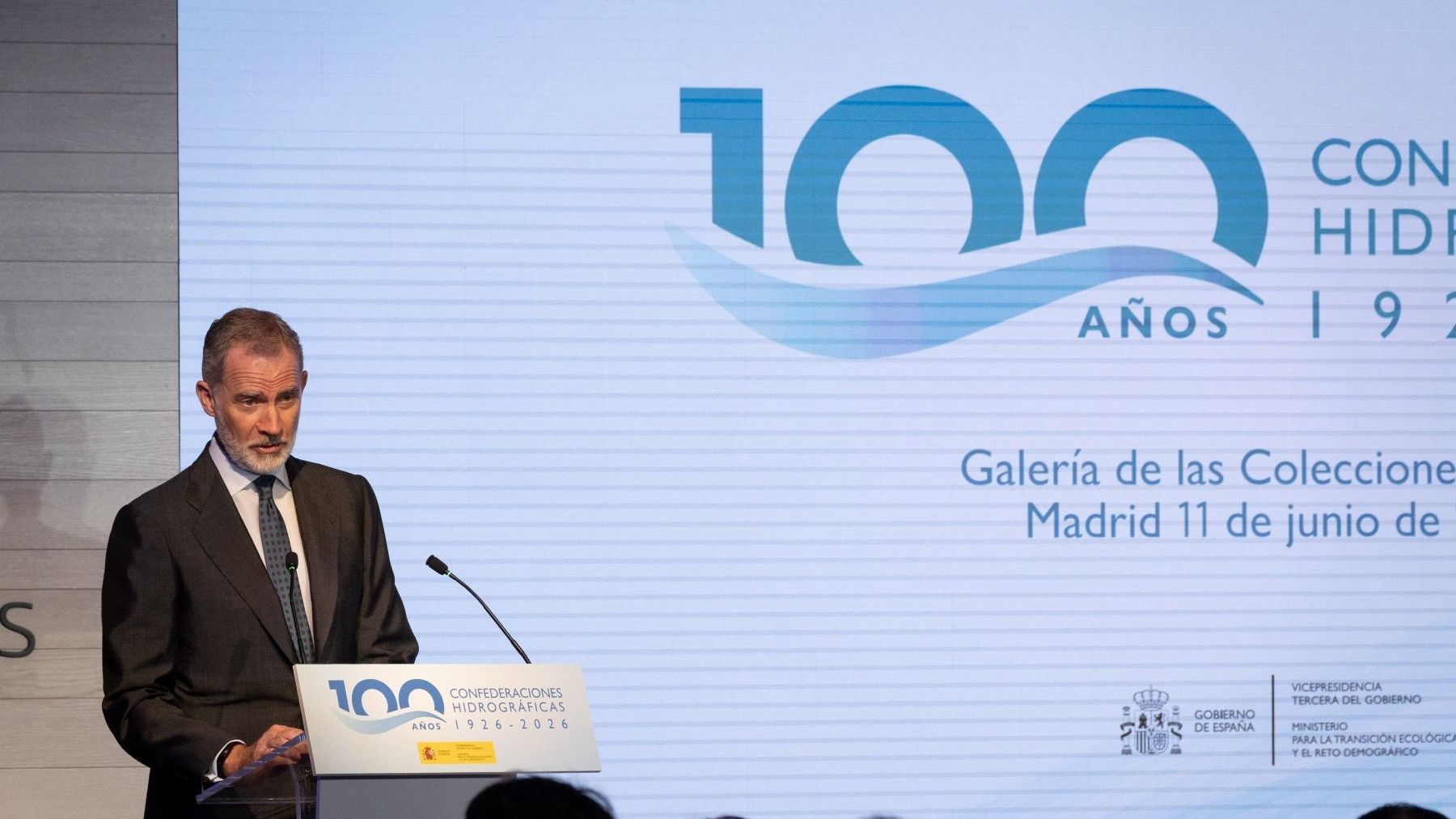 Felipe VI alerta sobre la gestión del agua durante un acto institucional en Madrid