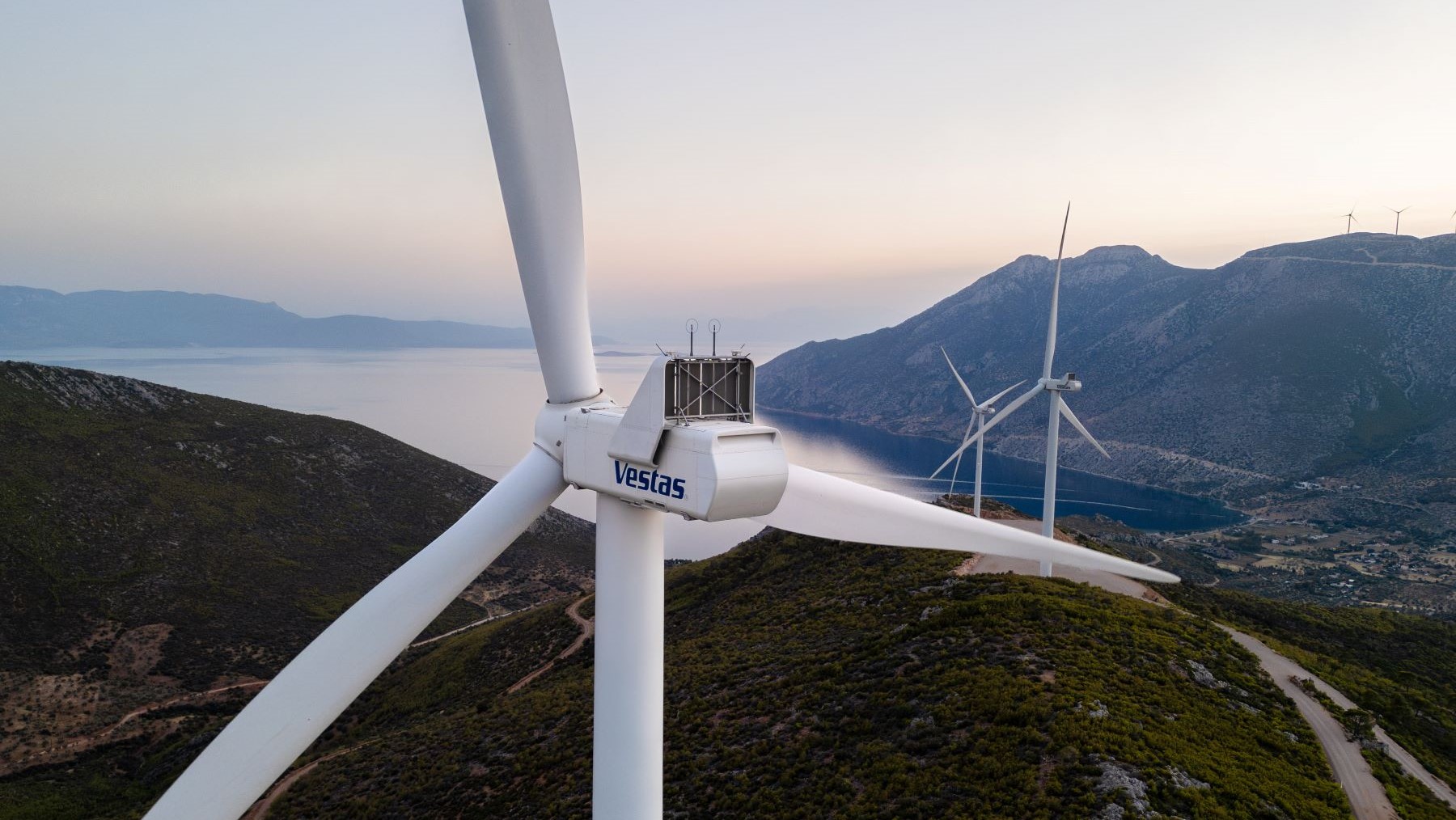Cataluña producirá más energía con menos aerogeneradores