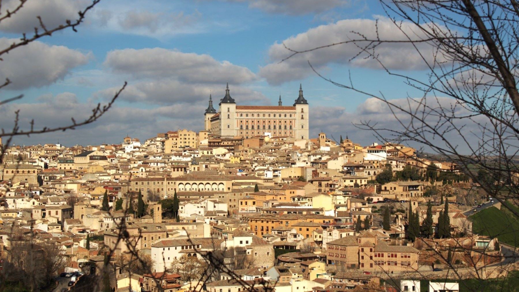 Las ciudades españolas suspenden en acceso a zonas verdes
