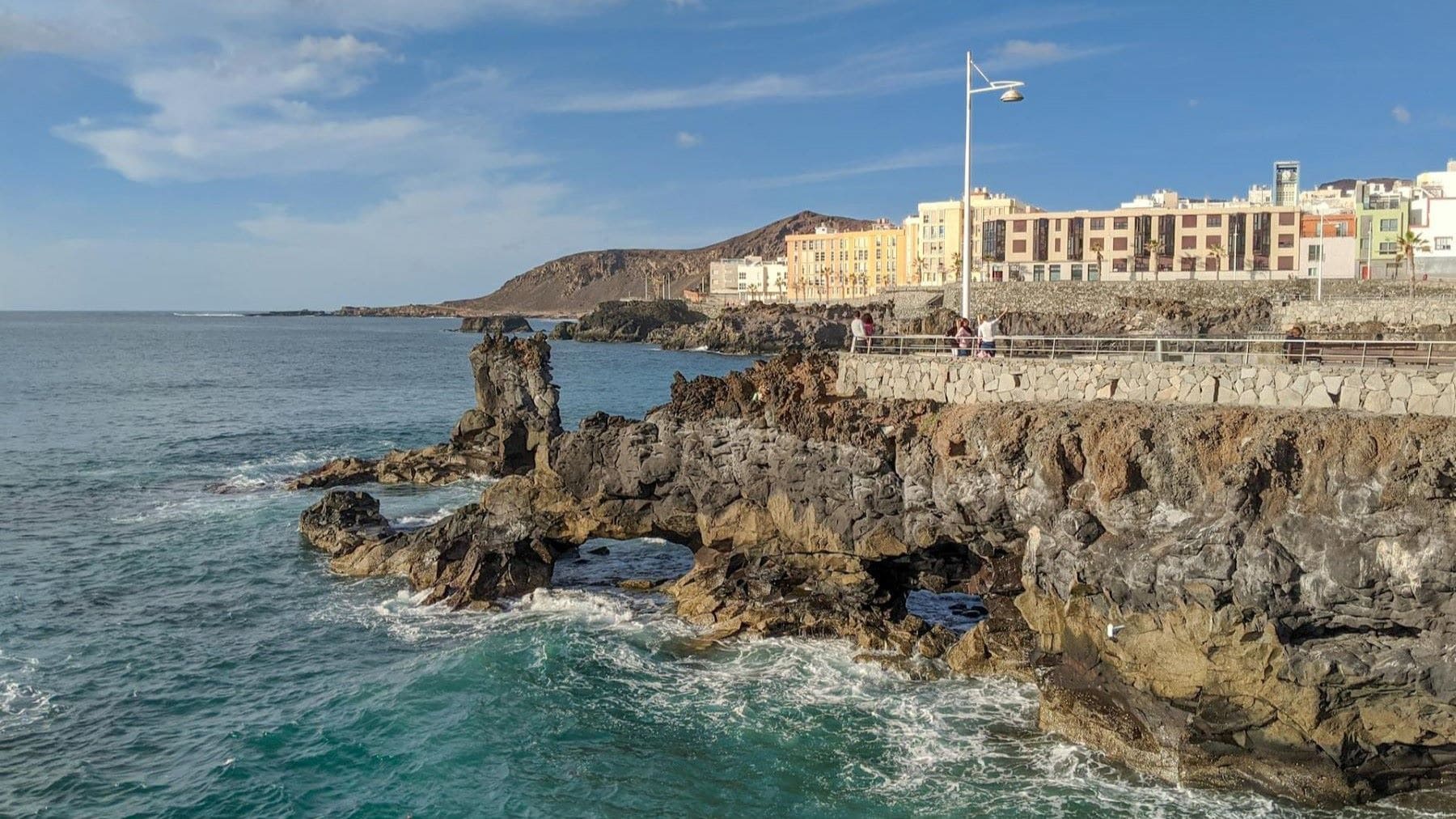 Canarias pone fin al descontrol de los vertidos al mar en una zona costera protegida del archipiélago