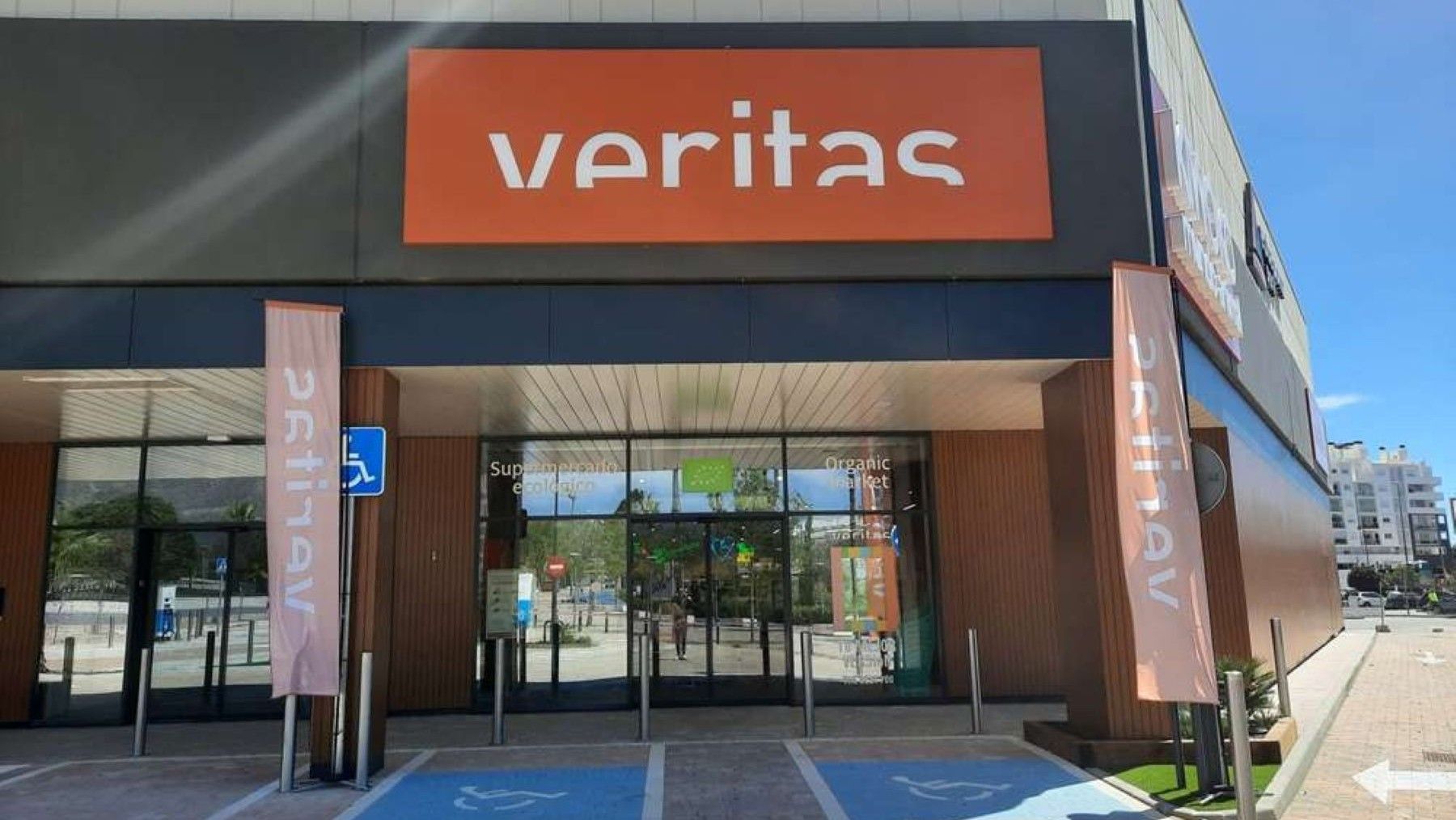 Veritas se acerca a los 100 supermercados ecológicos con nuevas aperturas en España