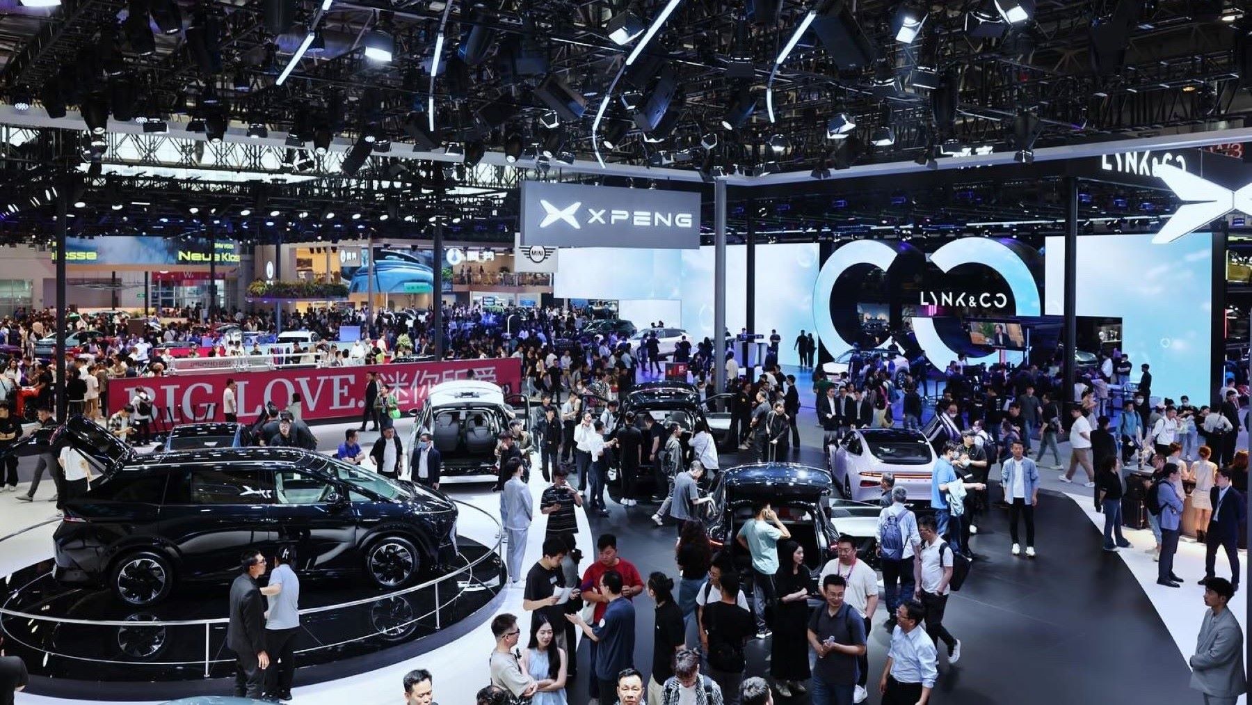 Los coches de gasolina desaparecen del Top 10 de ventas en China