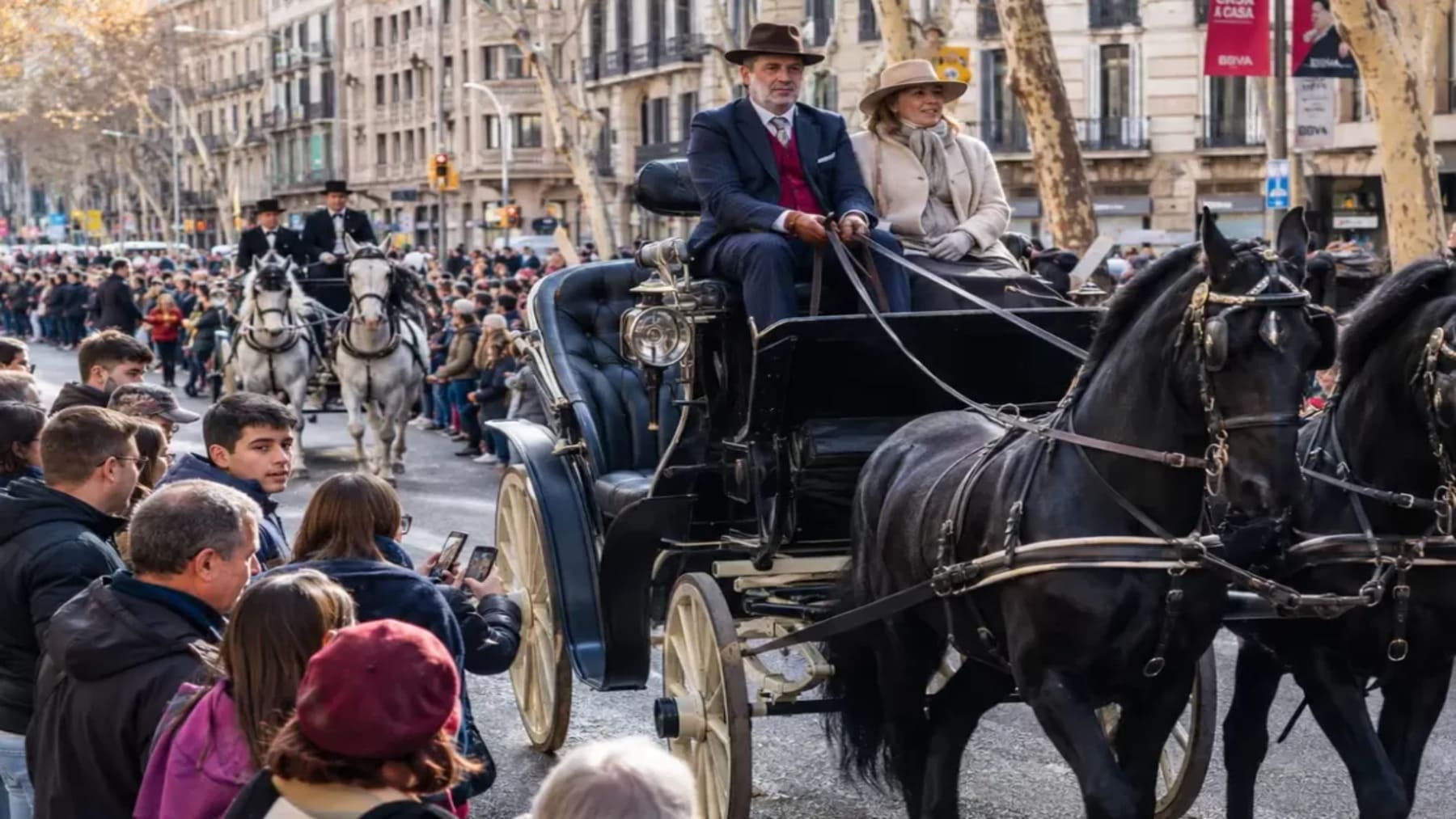 Barcelona quiere acabar con los animales en los Tres Tombs y estudia alternativas para la festividad