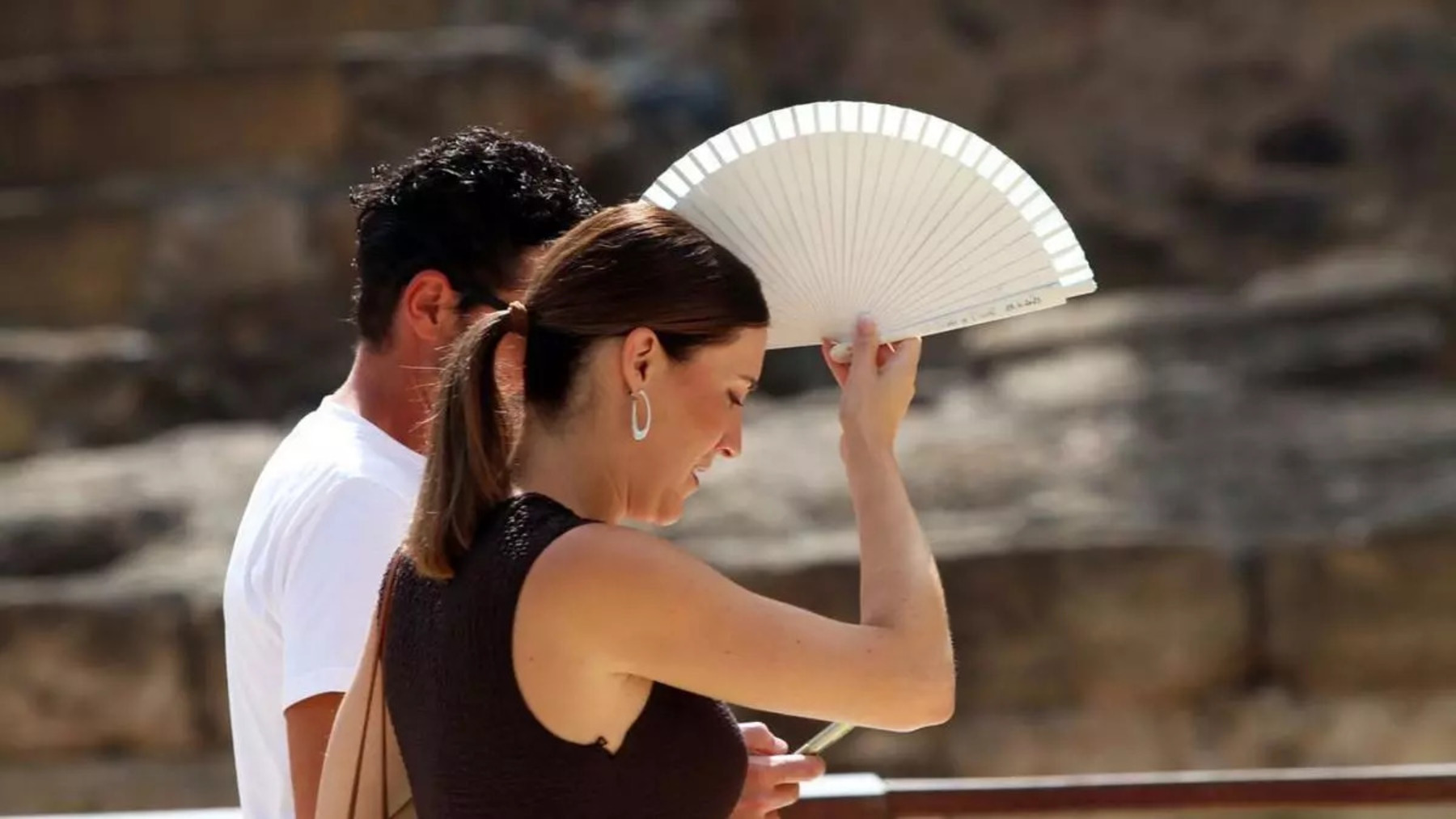 Sanidad activa el plan contra las olas de calor 2026 para proteger la salud de la población