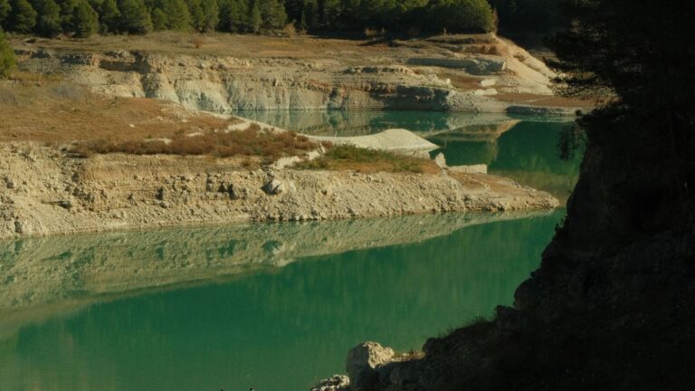 Los embalses bajan al 75,3 % de su capacidad