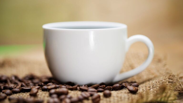 Cuántos cafés al día puedes tomar sin perjudicar al corazón
