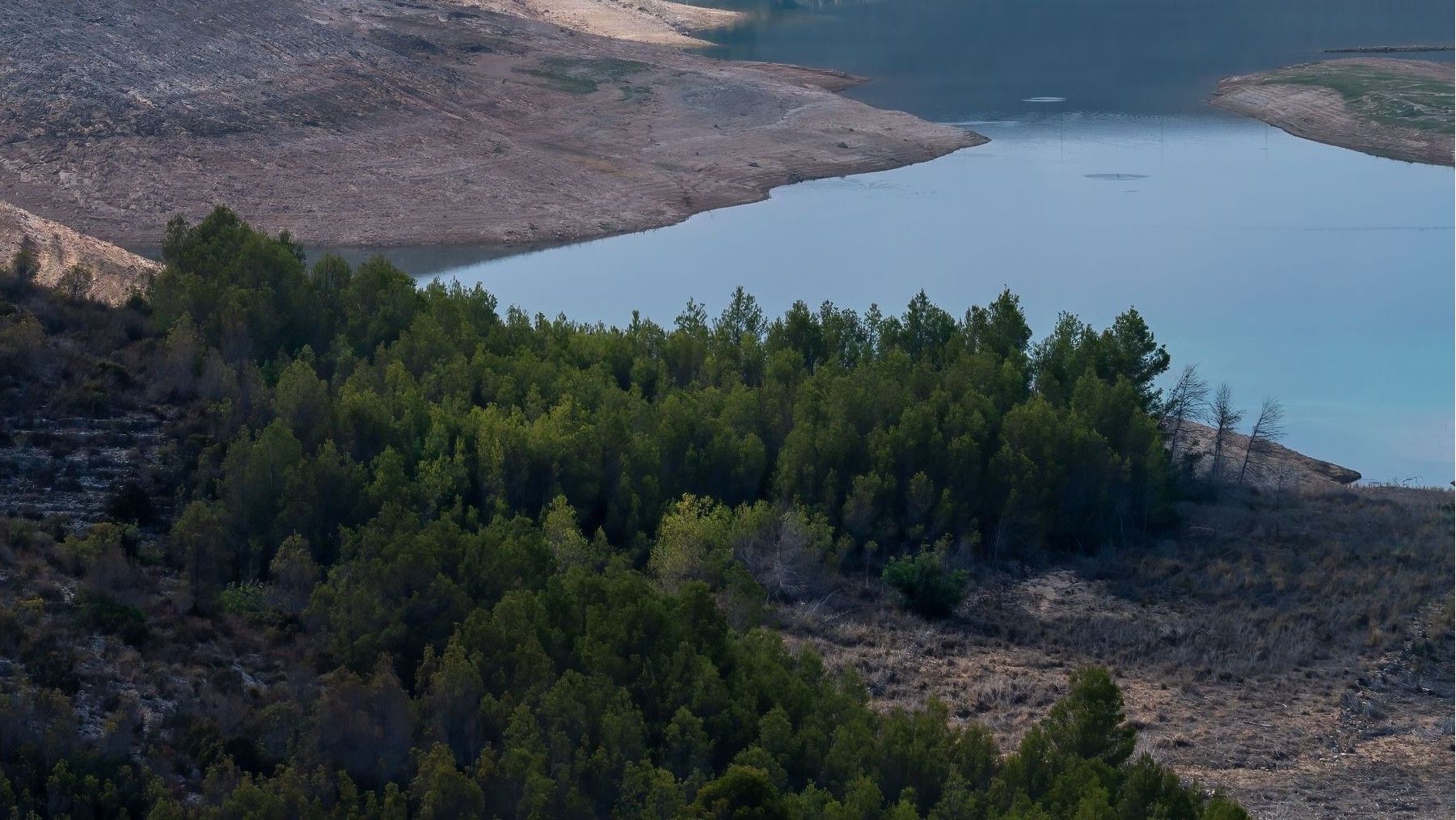Los embalses en España bajan al 73,4 % de su capacidad